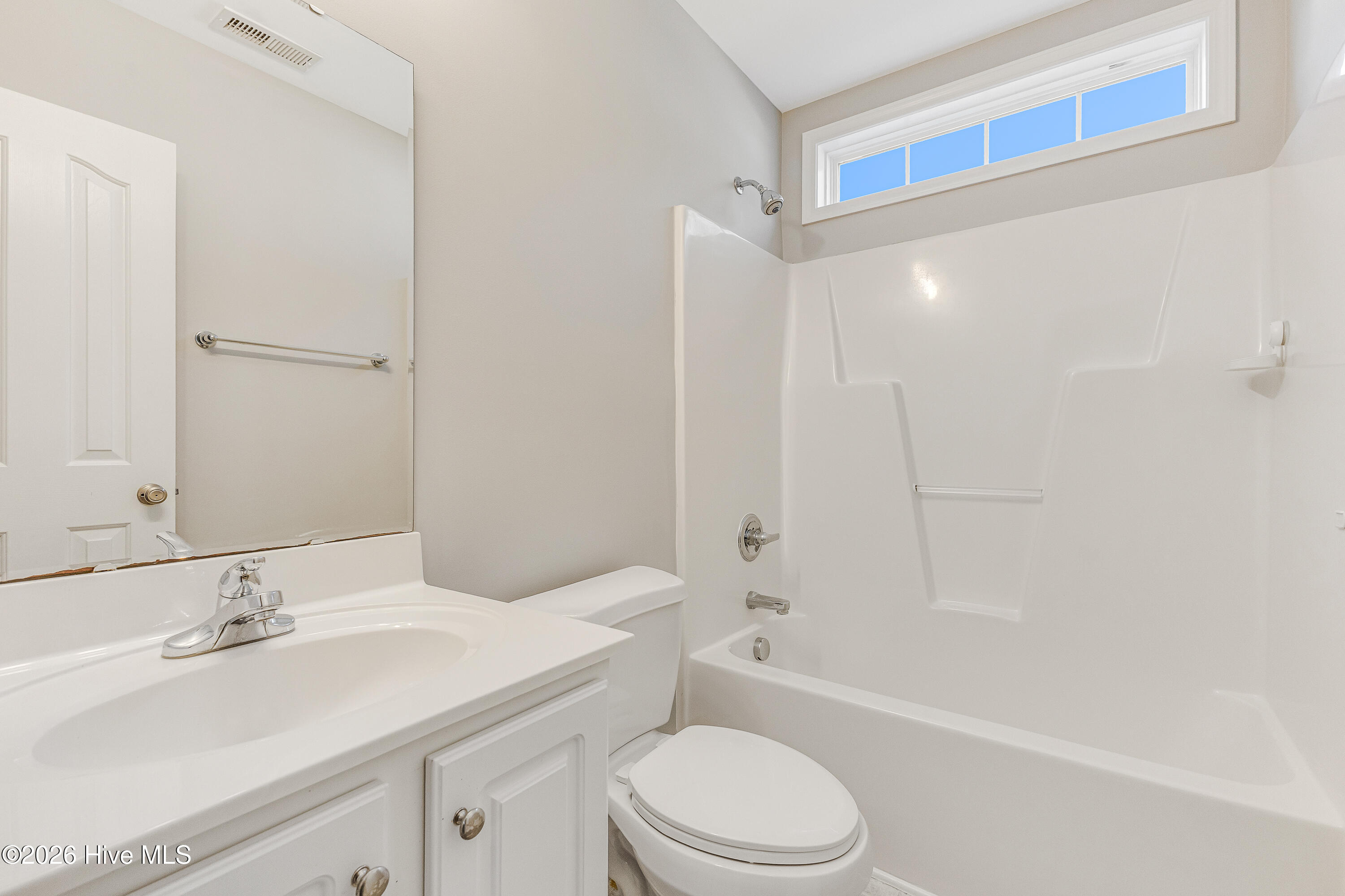 100559243 | Photo 23