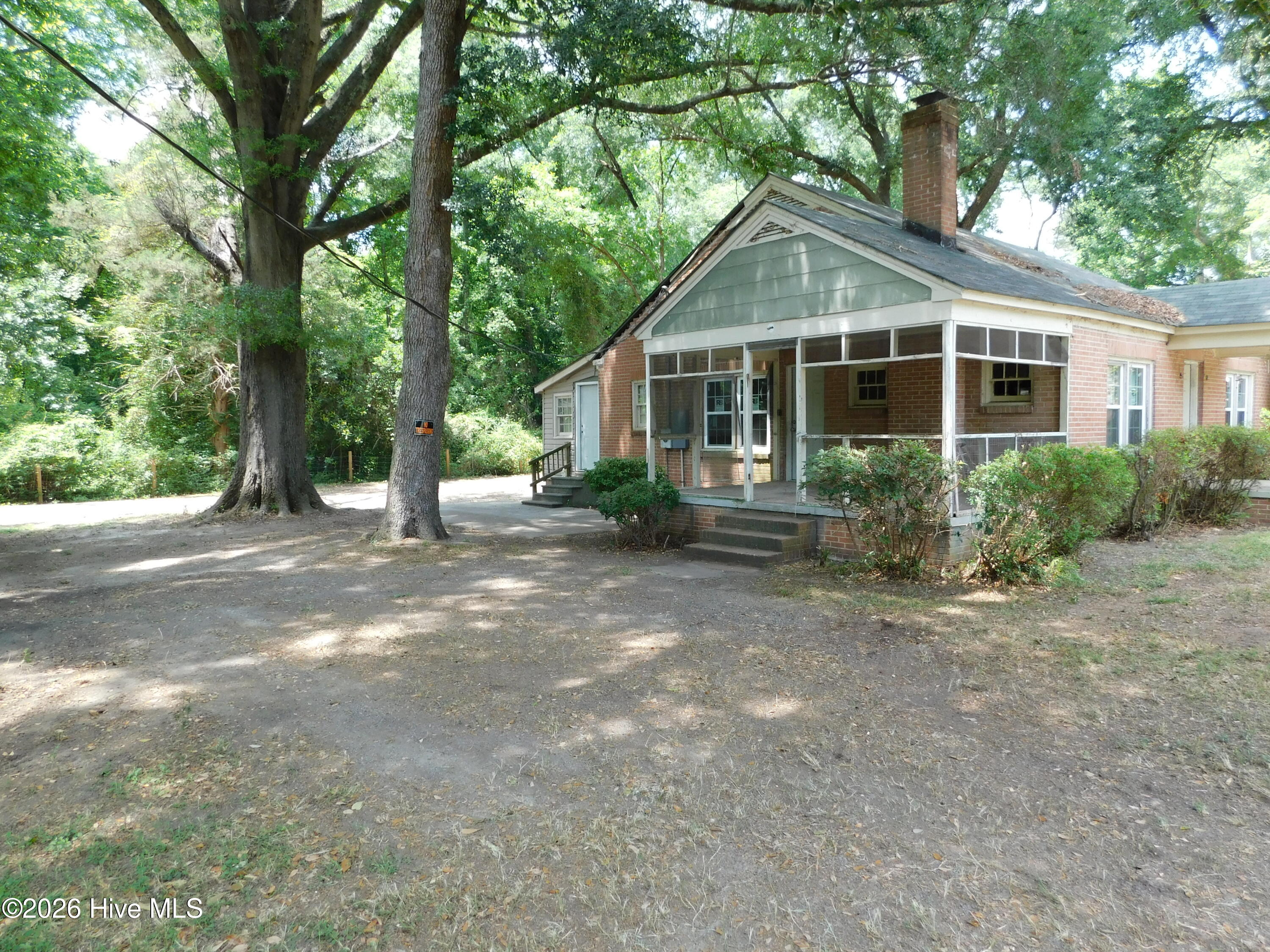Homes for sale in Laurinburg, NC | 7 First St, Laurinburg, NC 28352 | MLS# 100578468