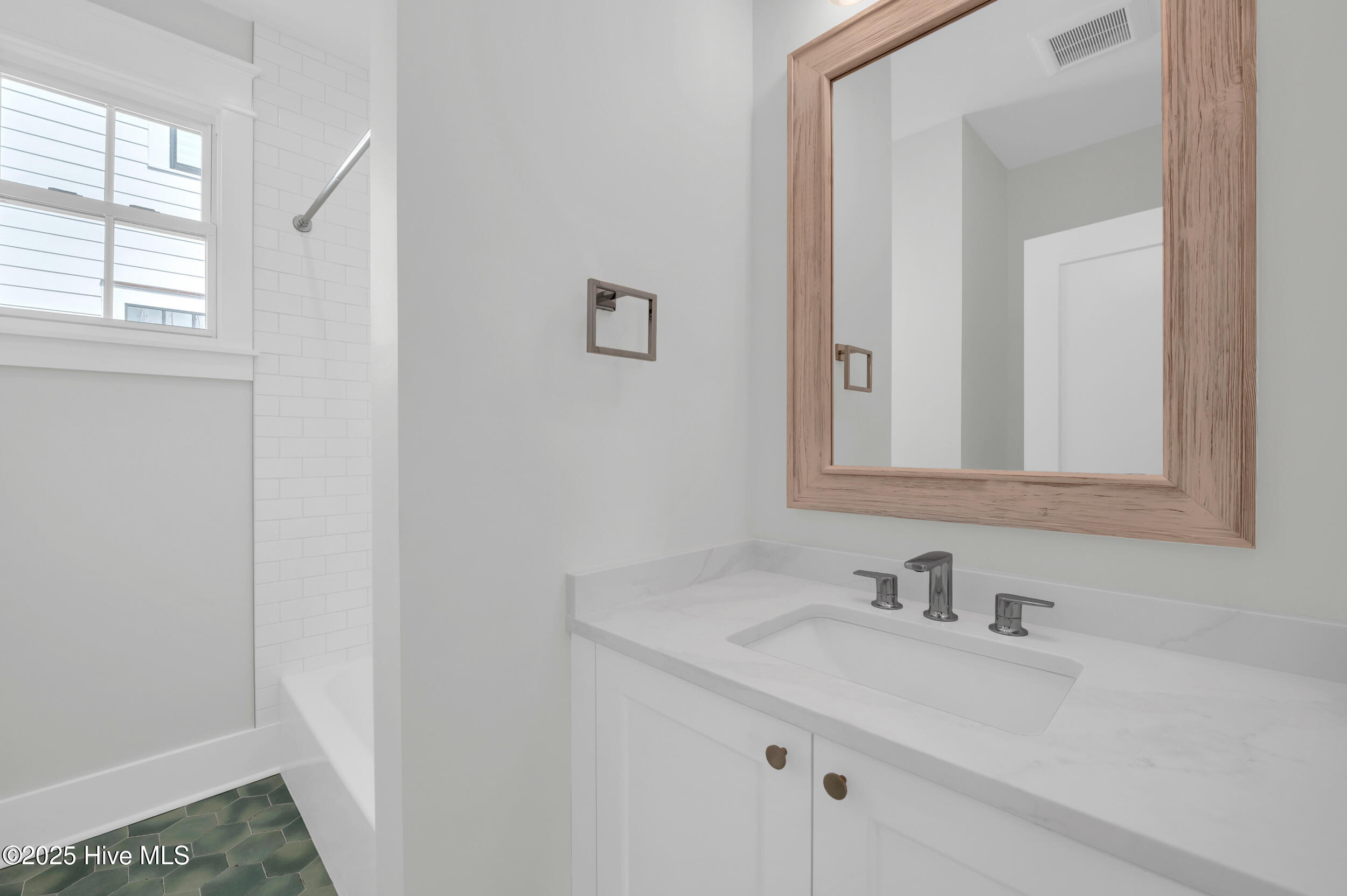 308 Fire Fly Lane, Southport, NC, 28461