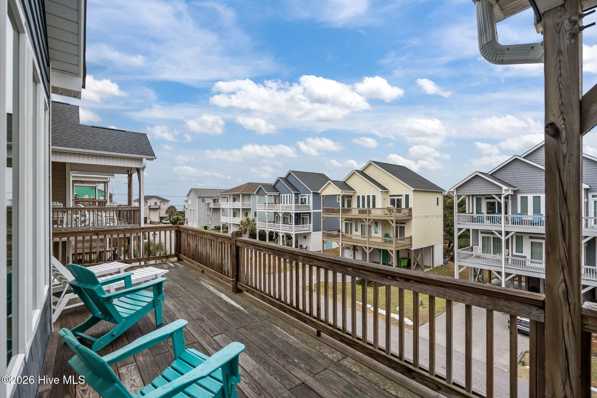 100553388 | Photo 45