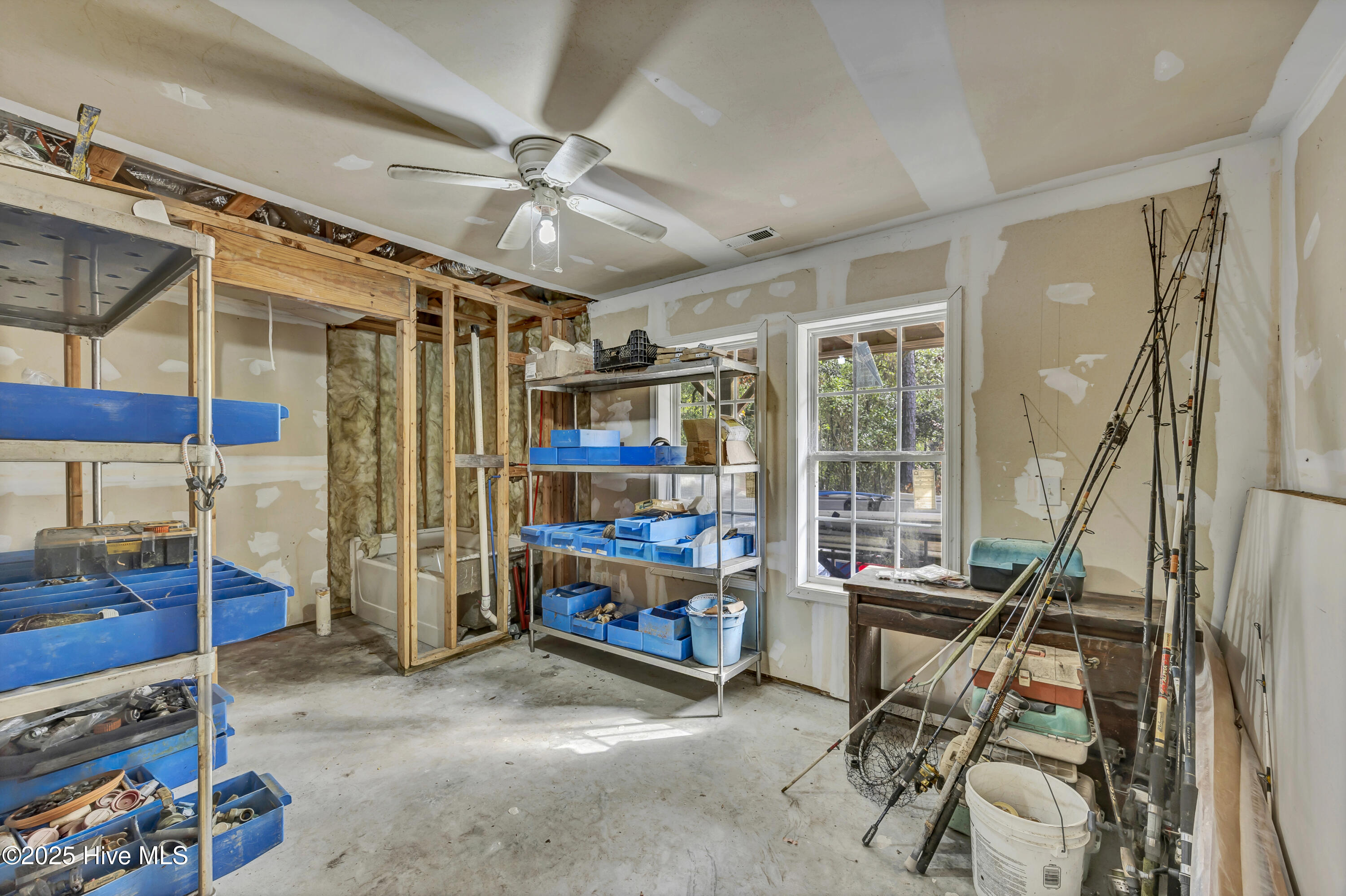 100544493 | Photo 21