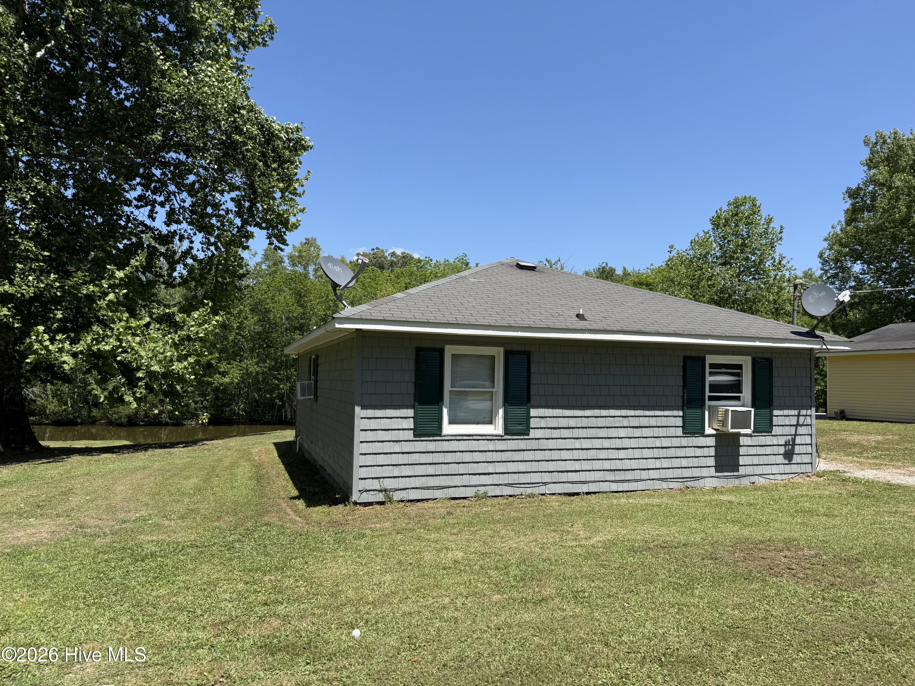 Featured listings