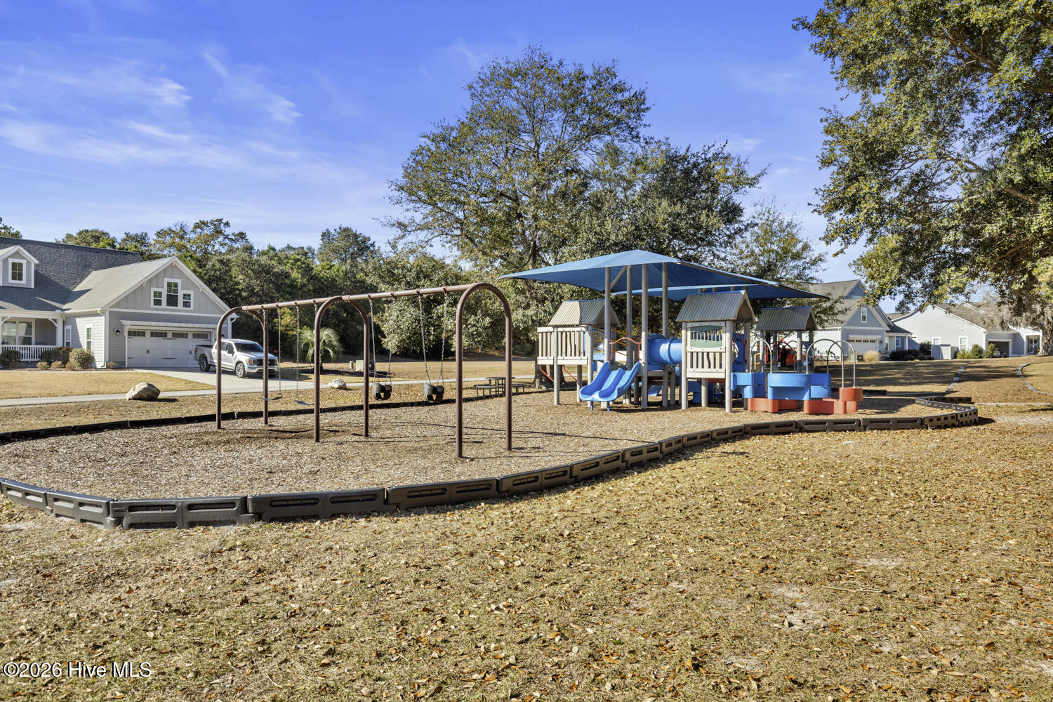 100557738 | Photo 60