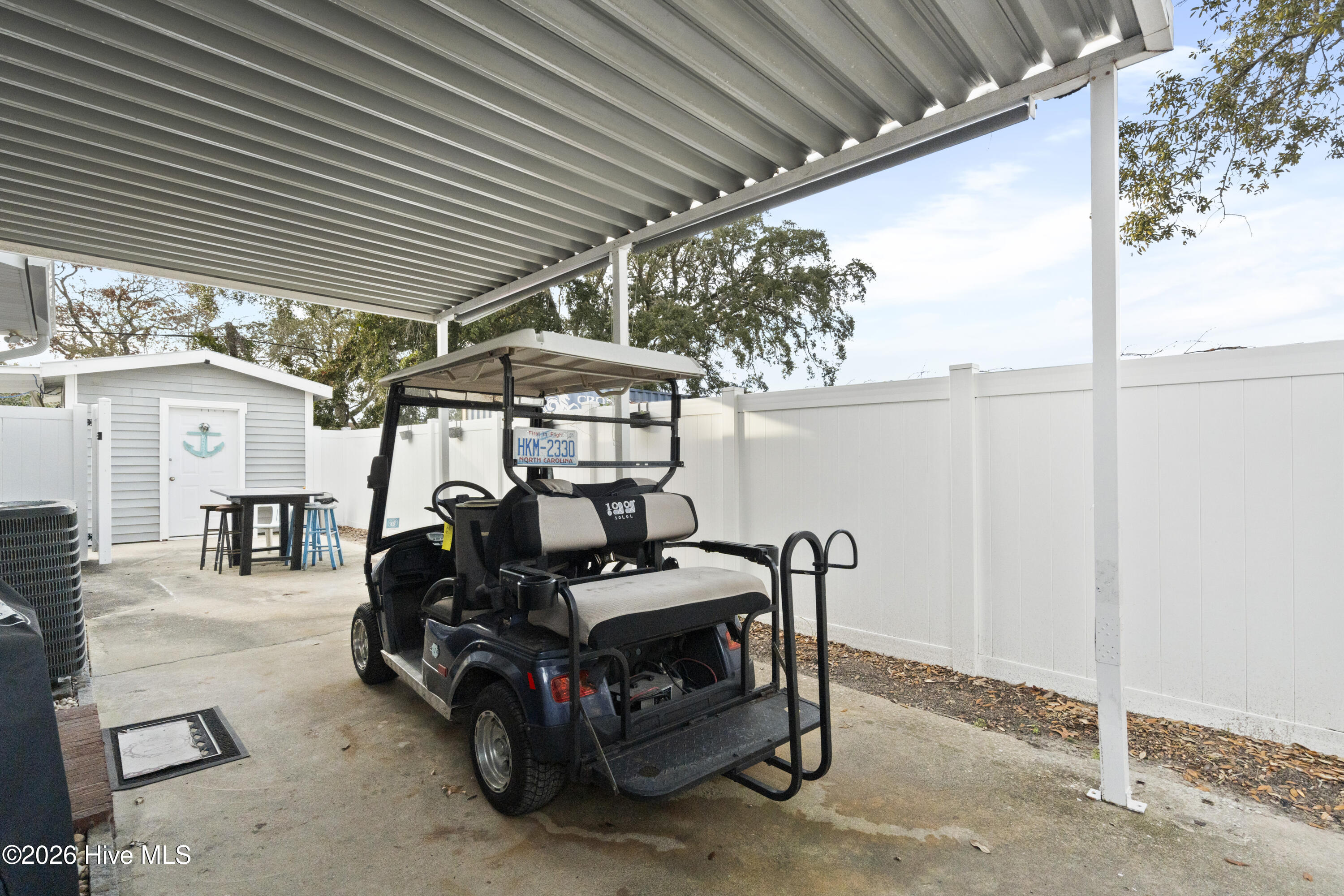 100555391 | Photo 62