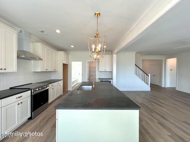 100535457 | Photo 29