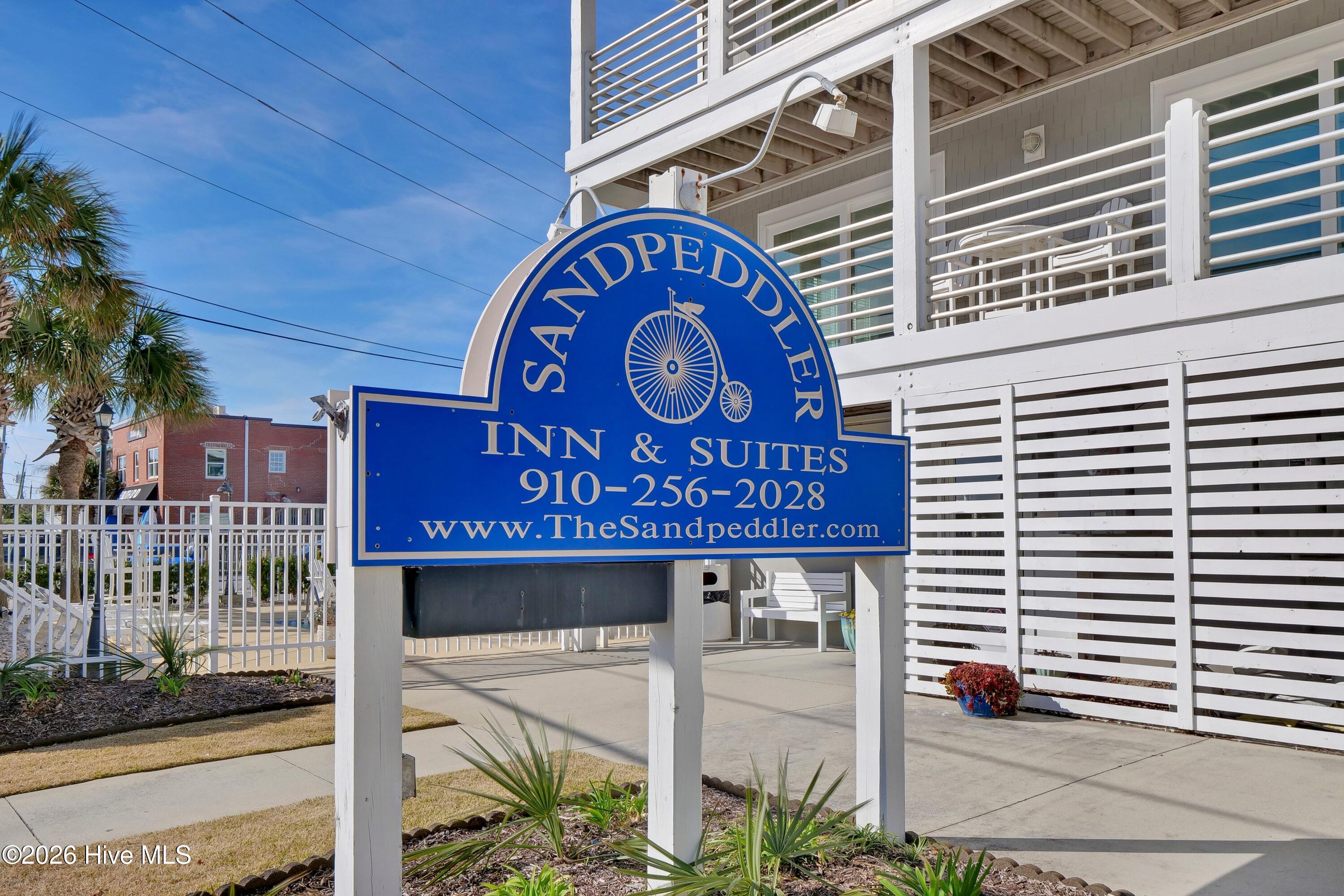 100549737 | Photo 27