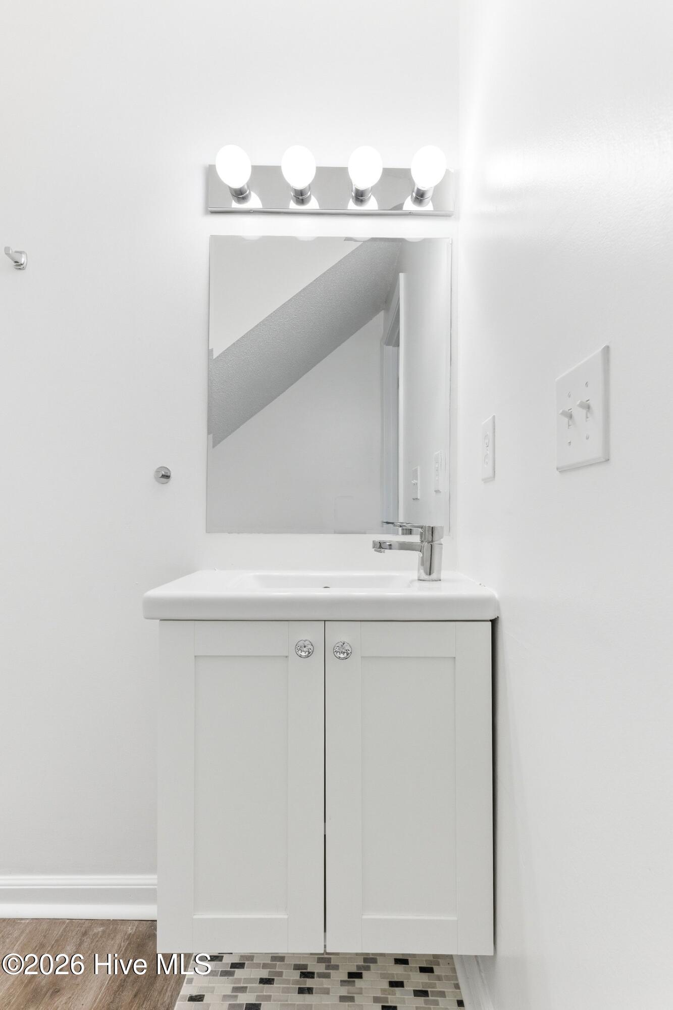 100564632 | Photo 18