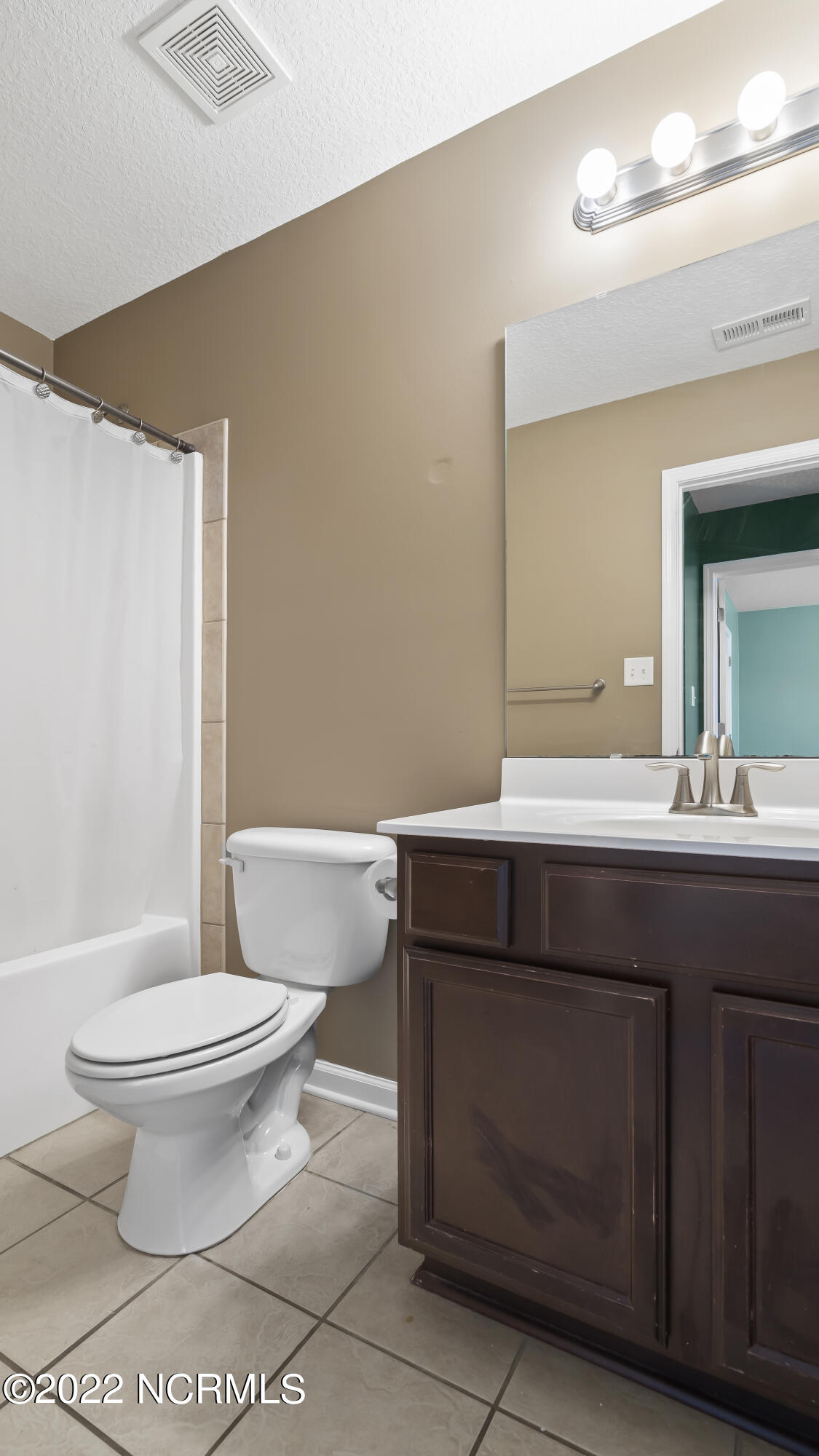 100566644 | Photo 26