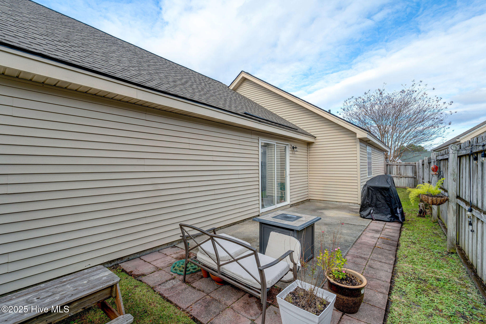 100543269 | Photo 39