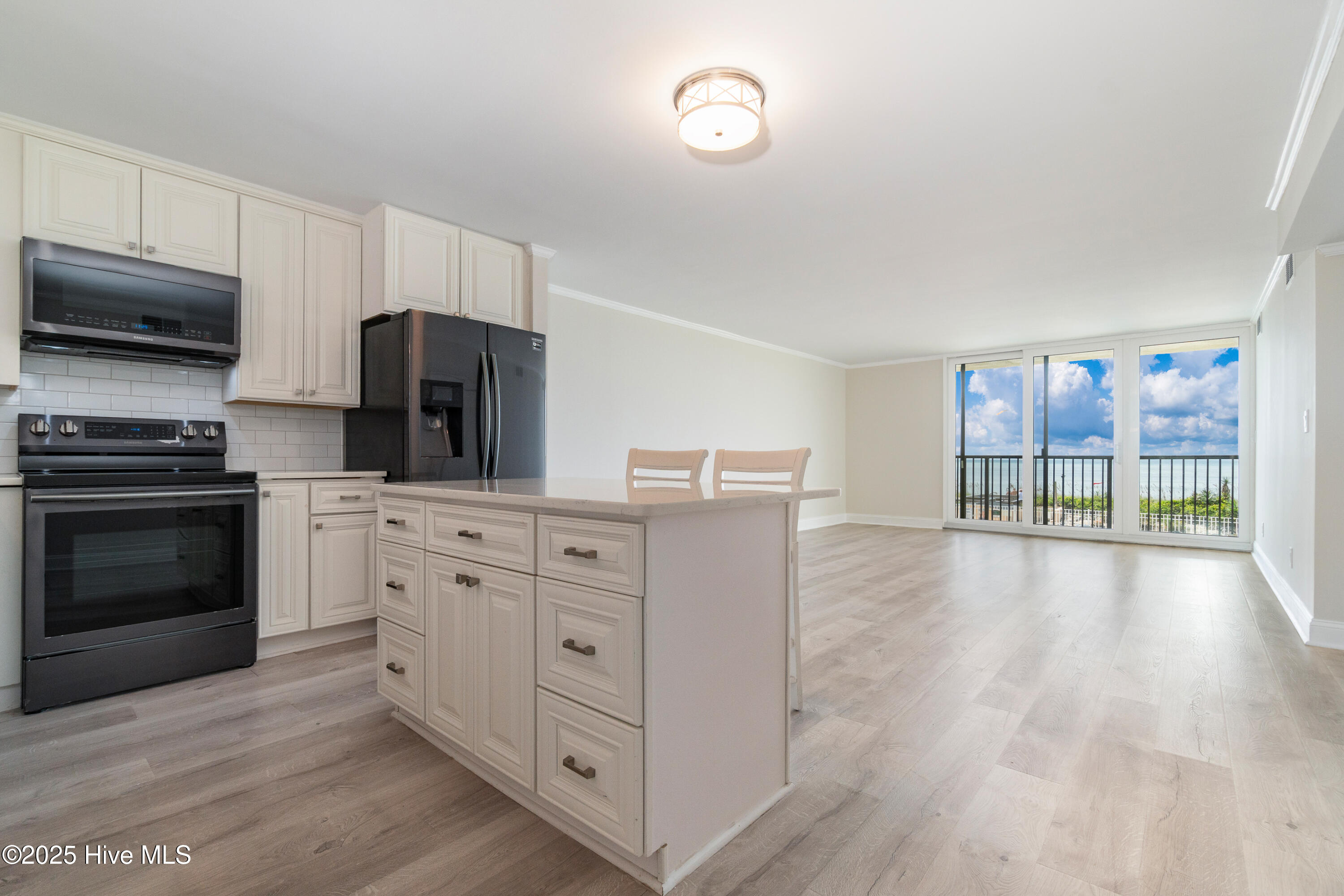 2305 W Fort Macon Road UNIT 207, Atlantic Beach, NC, 28512