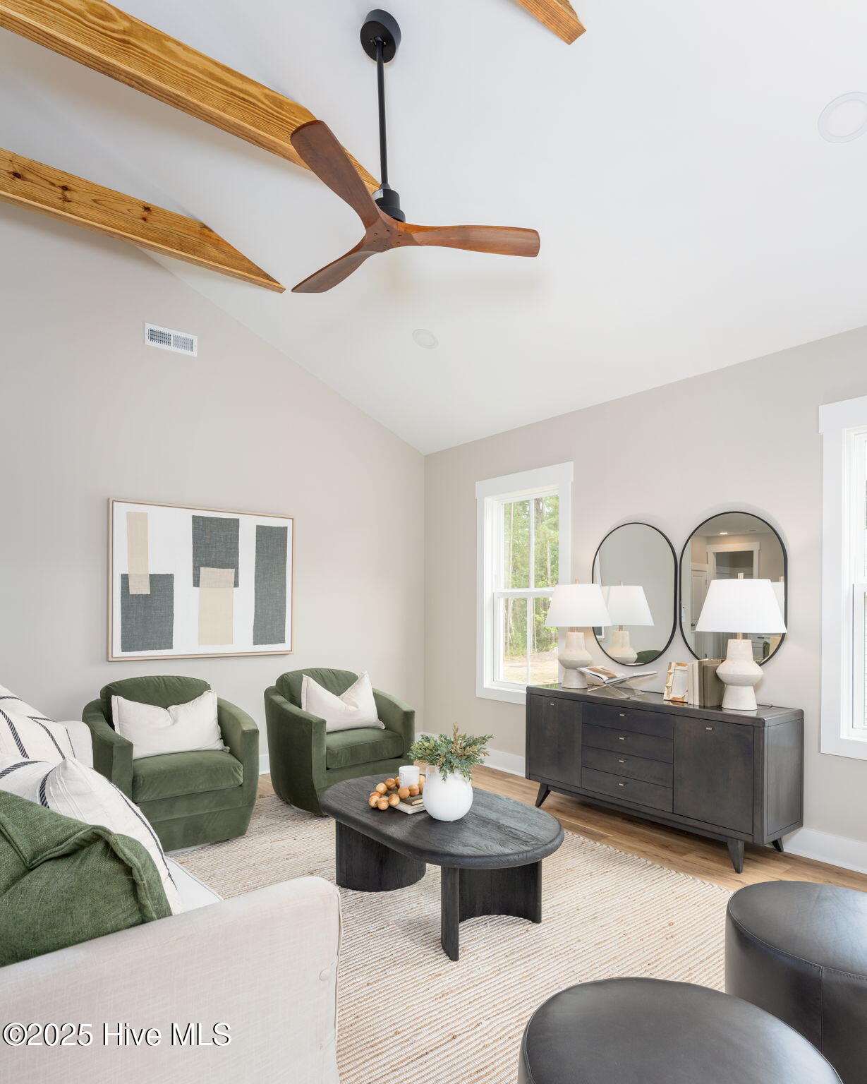 100541520 | Photo 29