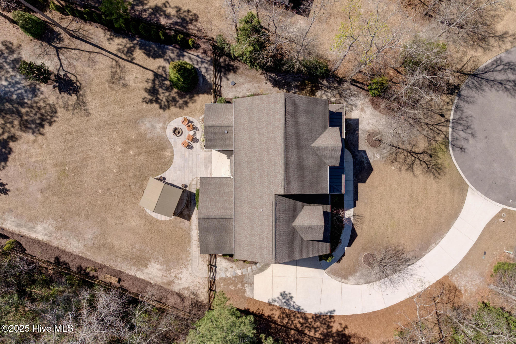 100496540 | Photo 93