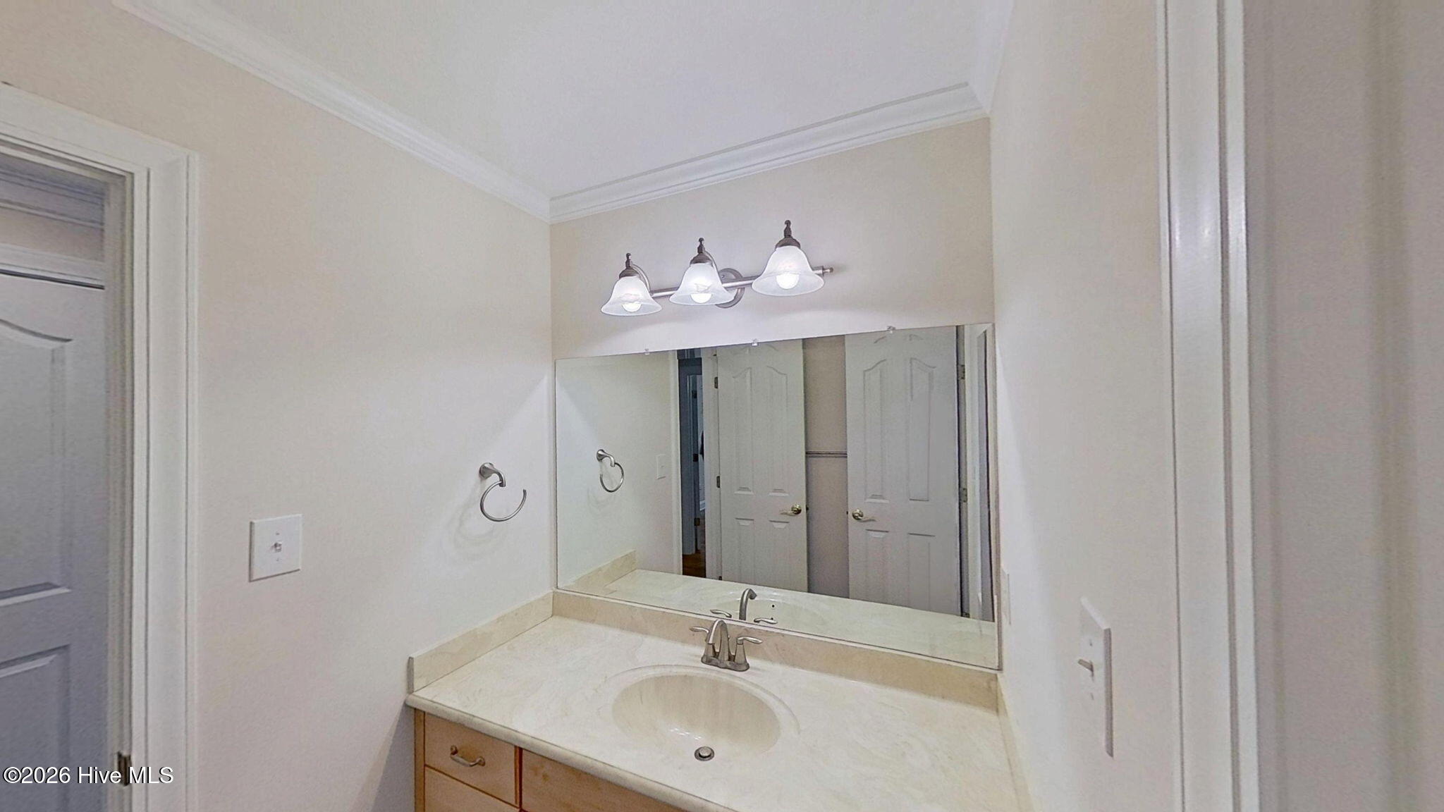 66-web-or-mls-3505-Denim-Ct-New-Bern-NC-