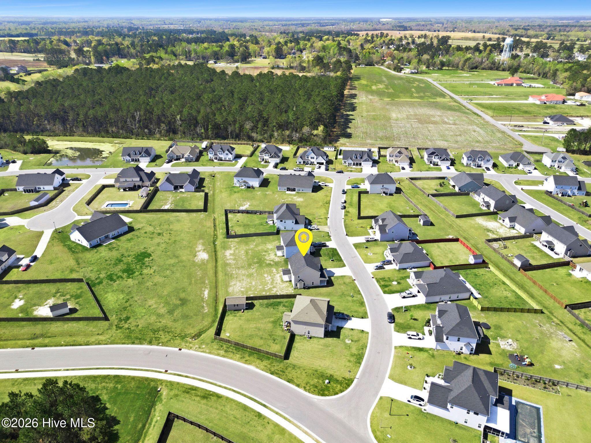 100563998 | Photo 57