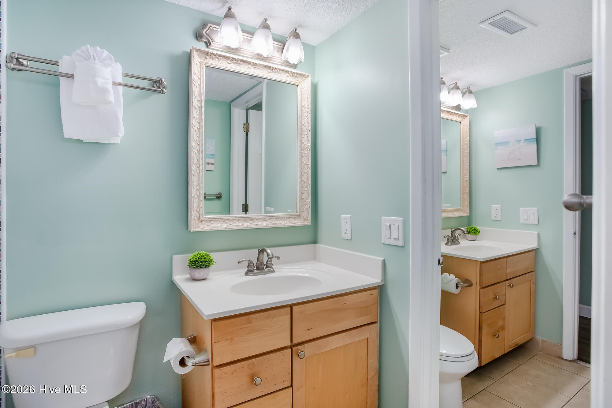 100557549 | Photo 14