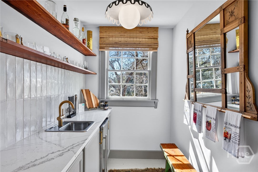 530 E 57th Street, Savannah, GA, 31405