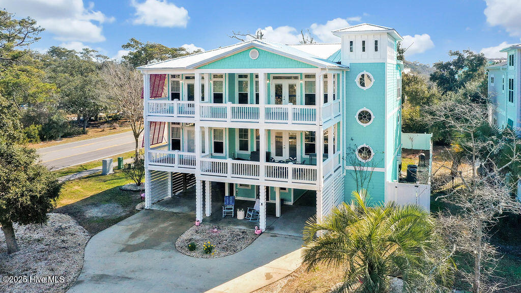 102 SE 68th Street, Oak Island, NC, 28465