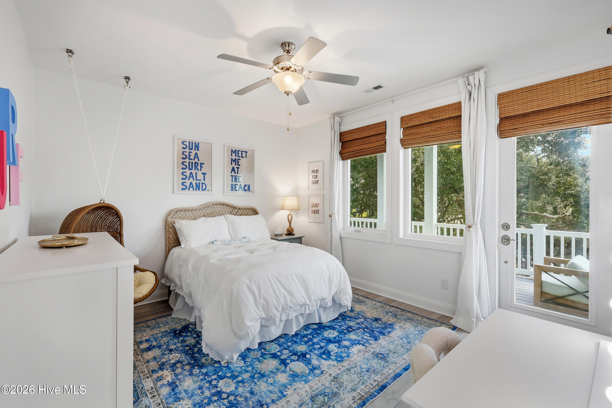 100552984 | Photo 22