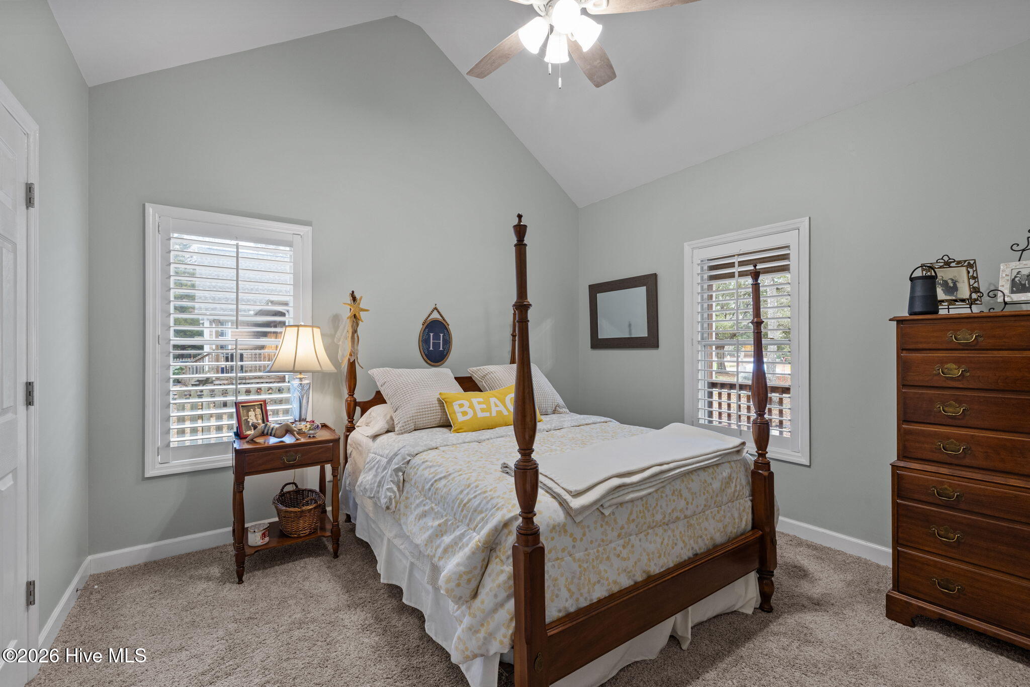 100552900 | Photo 26