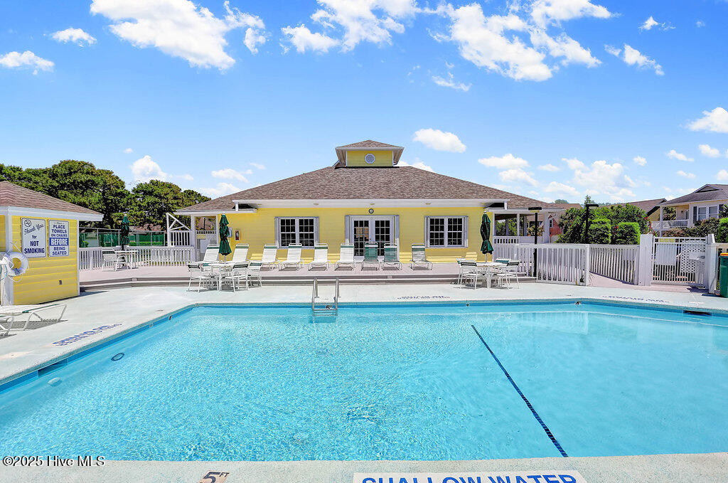 100553709 | Photo 61