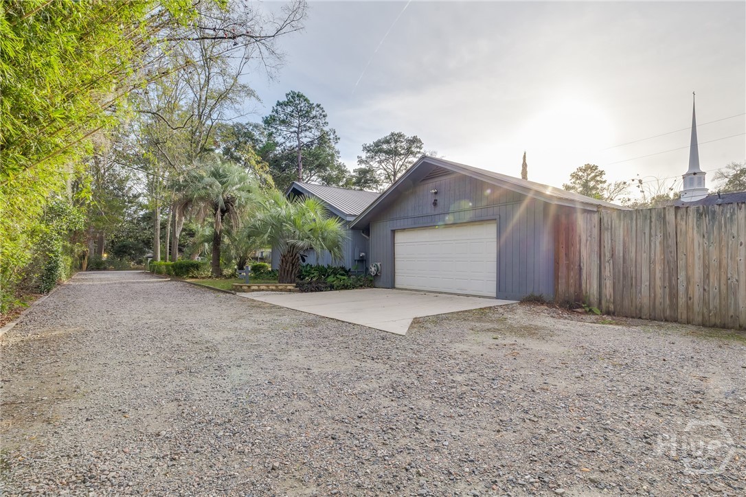 Homes for sale in Savannah, GA | 122 A Smith Ave, Savannah, GA 31408 | MLS# SA355327