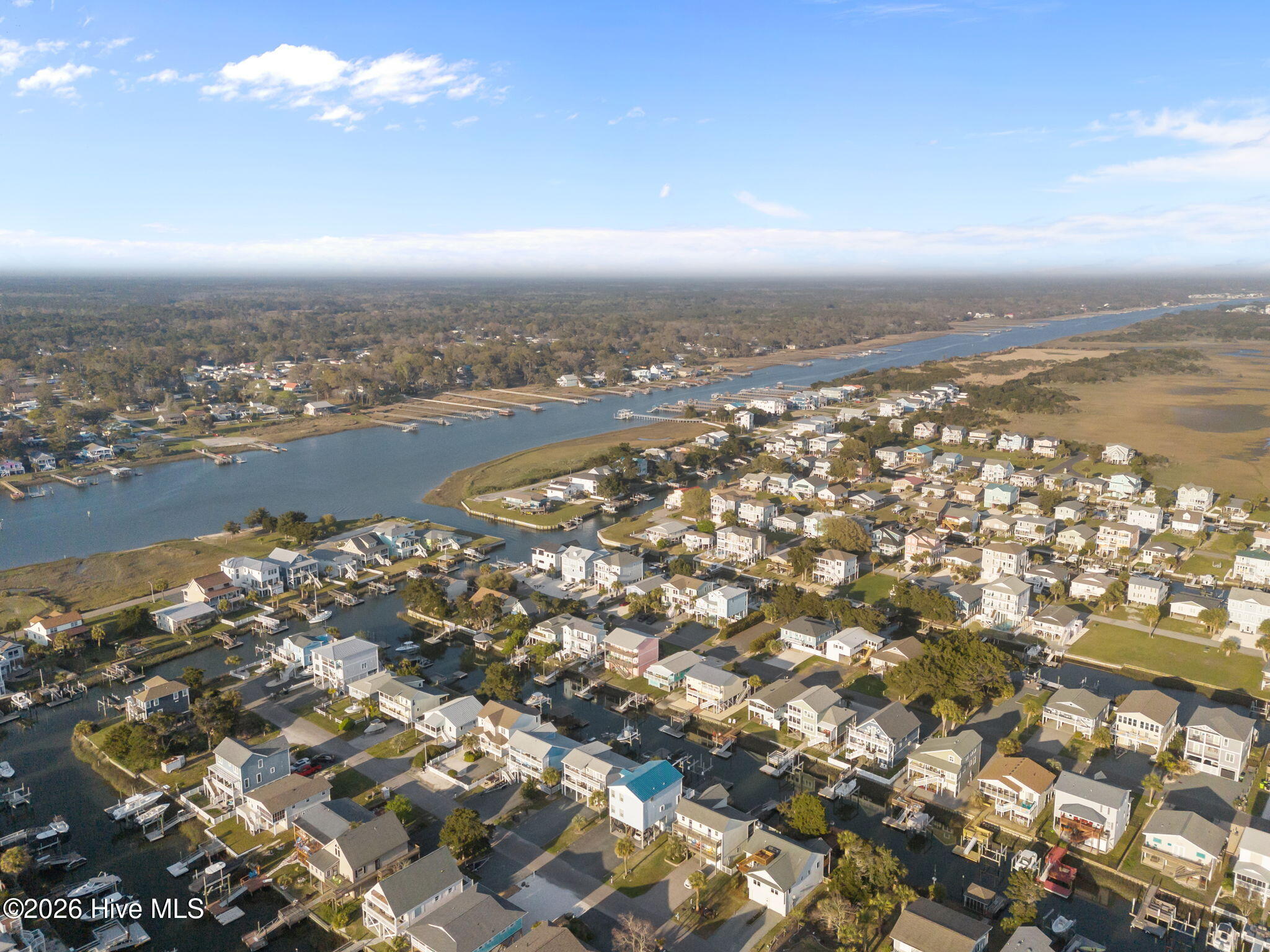 100564867 | Photo 33