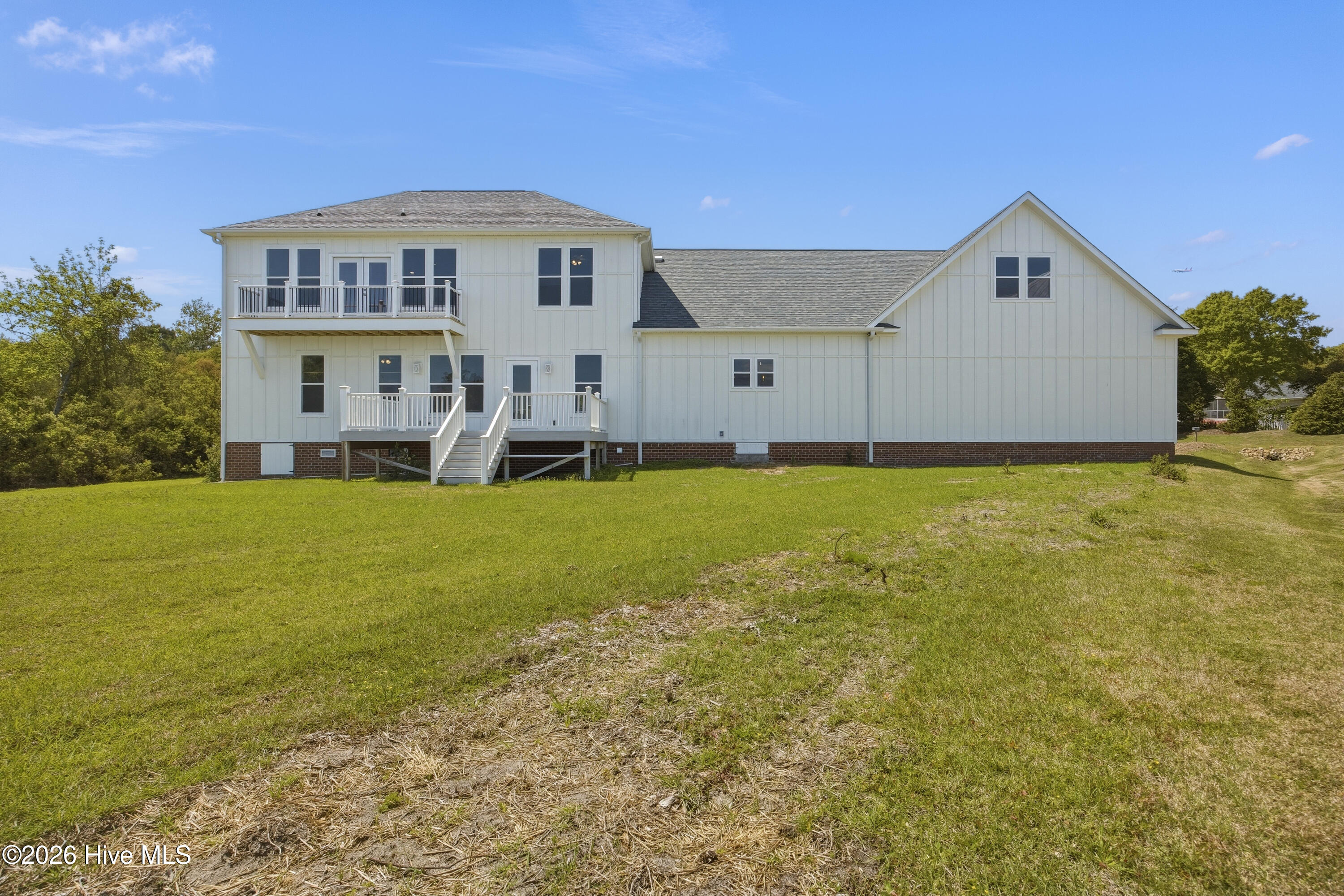 100569941 | Photo 55