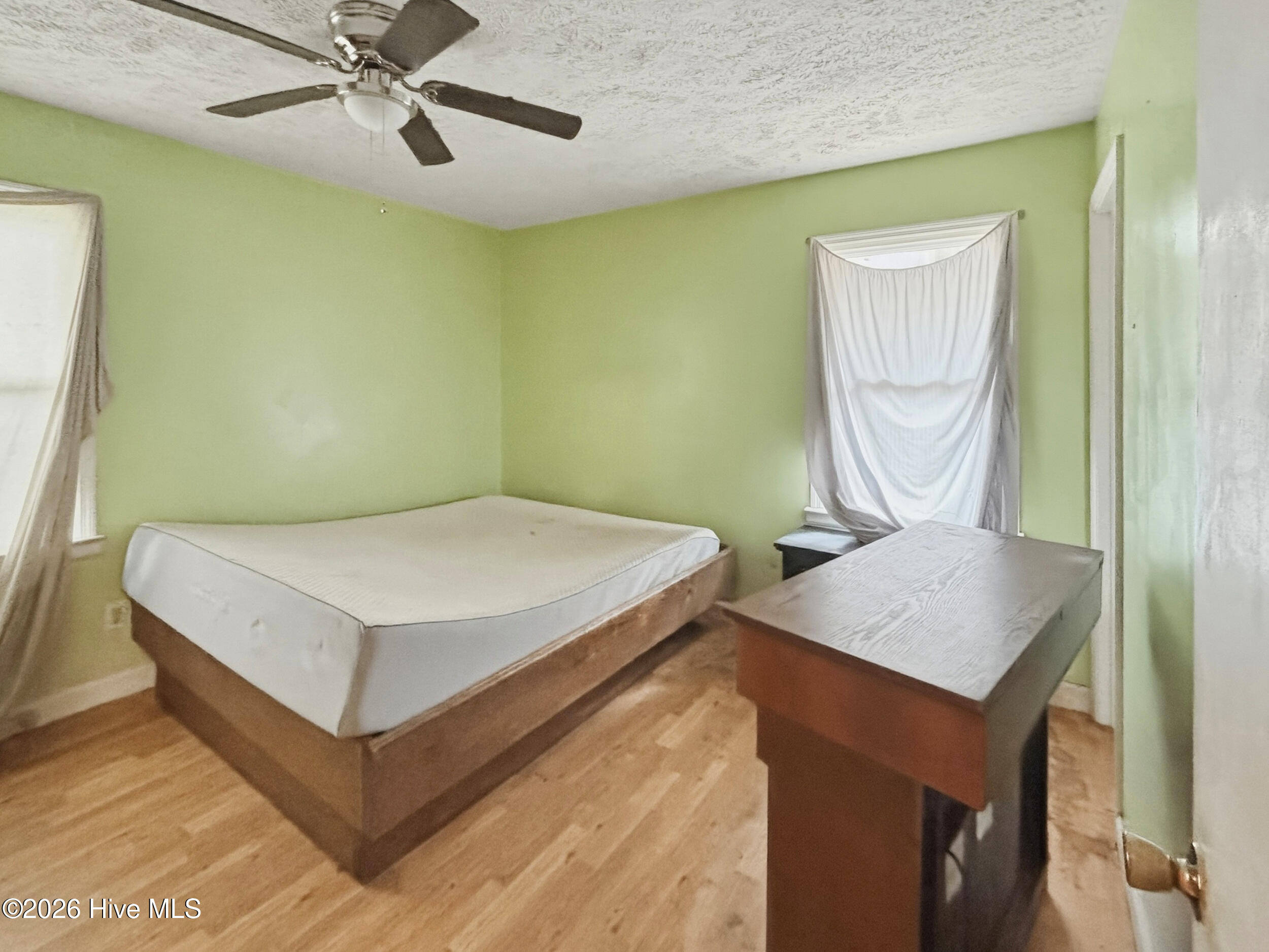 100564233 | Photo 12