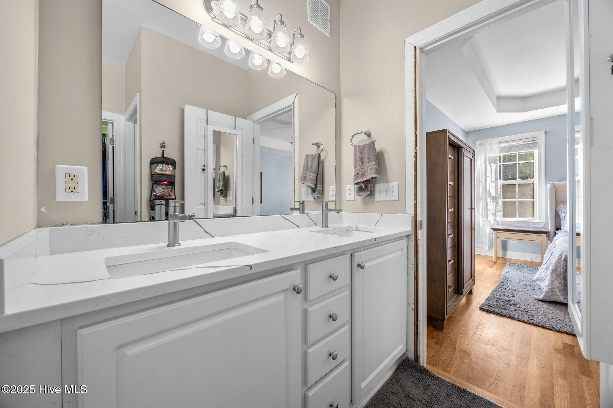 101 E Pointe Road, Rocky Point, NC 28457 – photo 16: 33-web-or-mls-IMG_6290