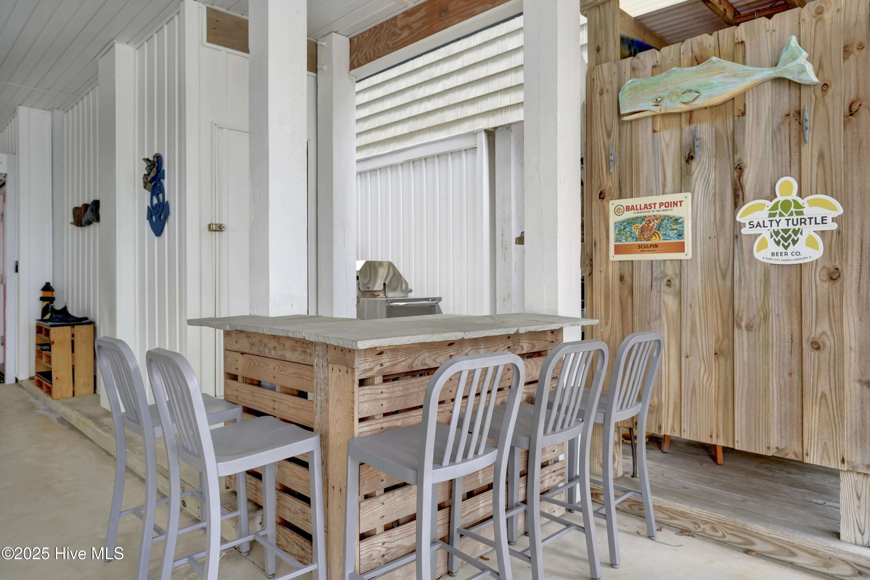 100532685 | Photo 46