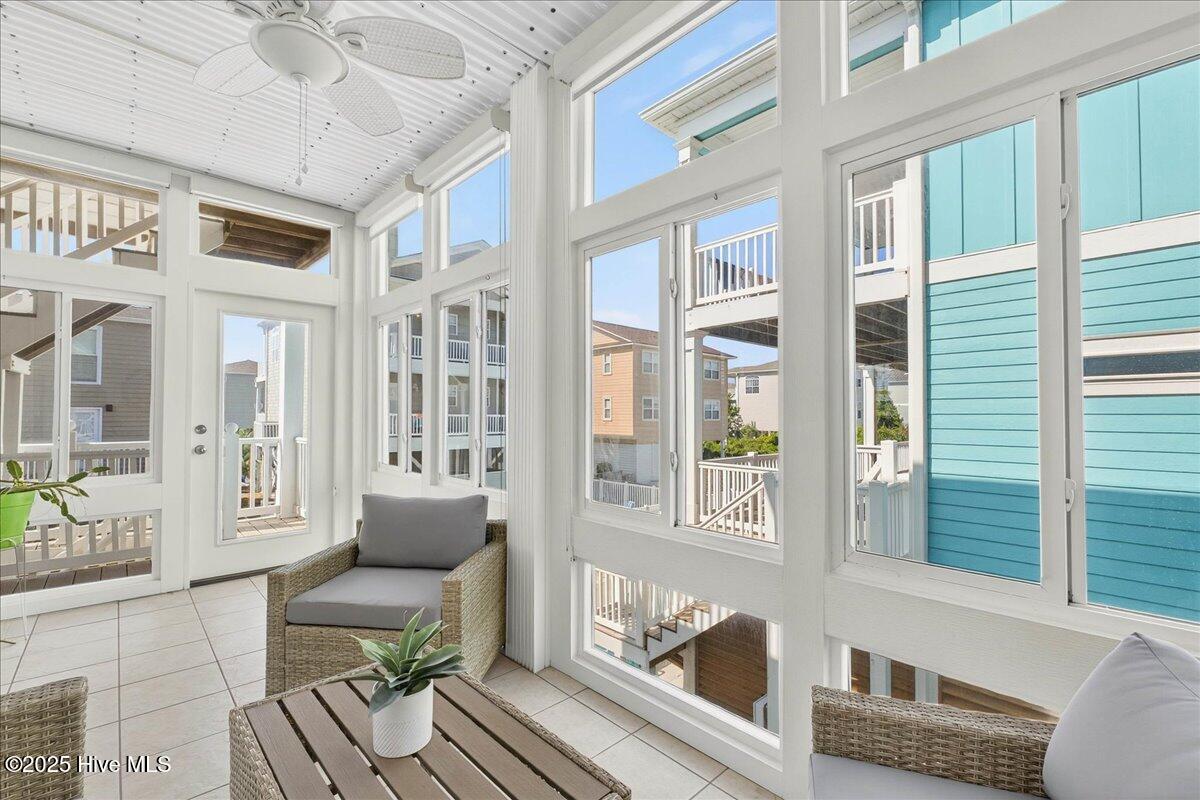 100522295 | Photo 17