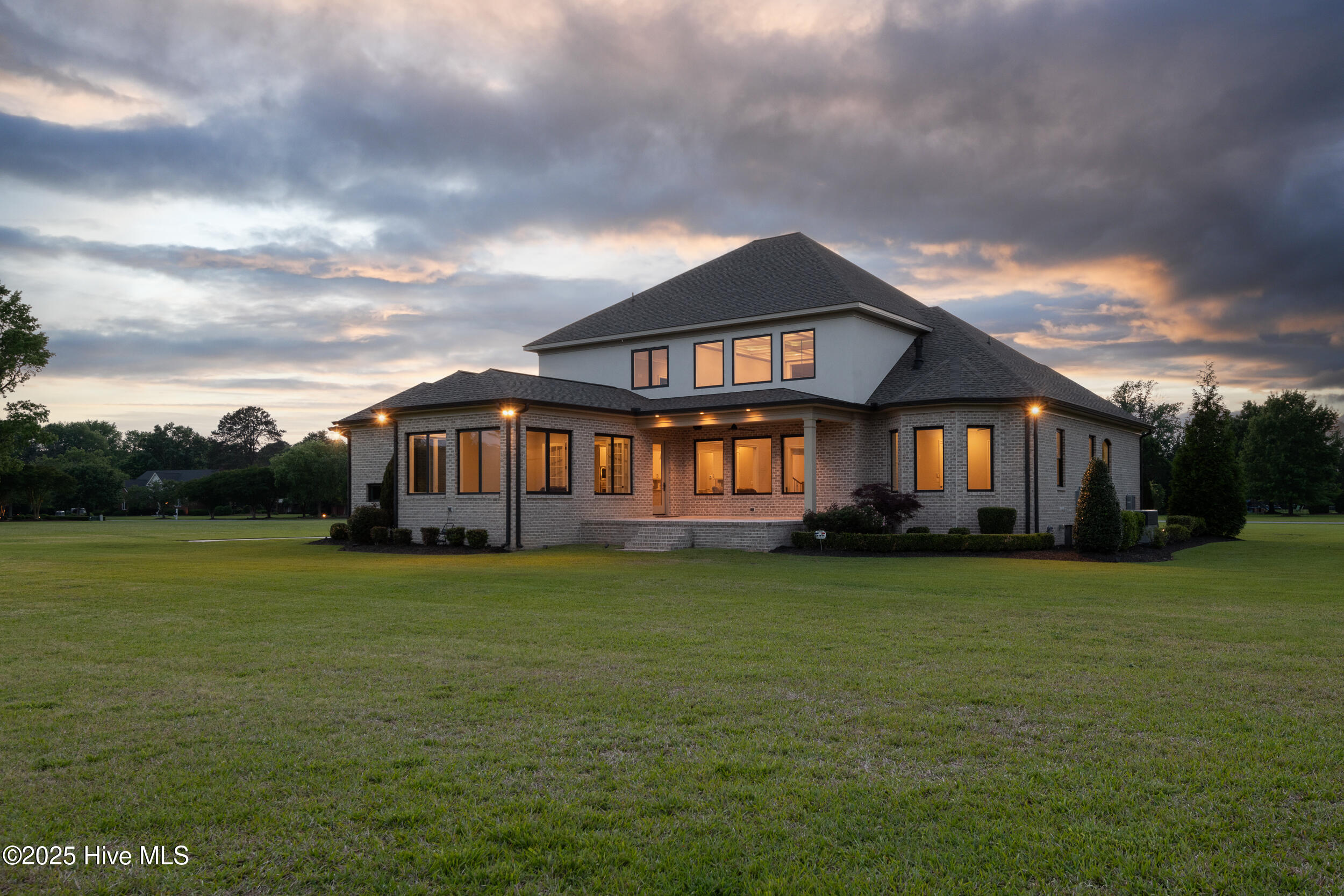 541 White Horse Drive, Greenville, NC, 27834