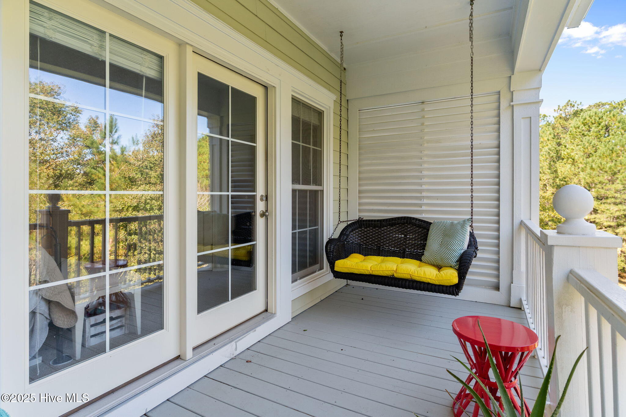 100539989 | Photo 31