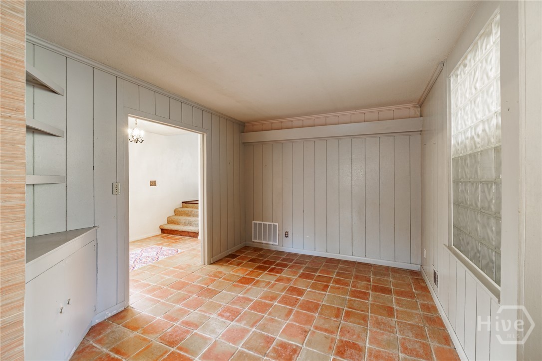 340 Dogwood Drive, Athens, GA 30606 Listing Photo  13