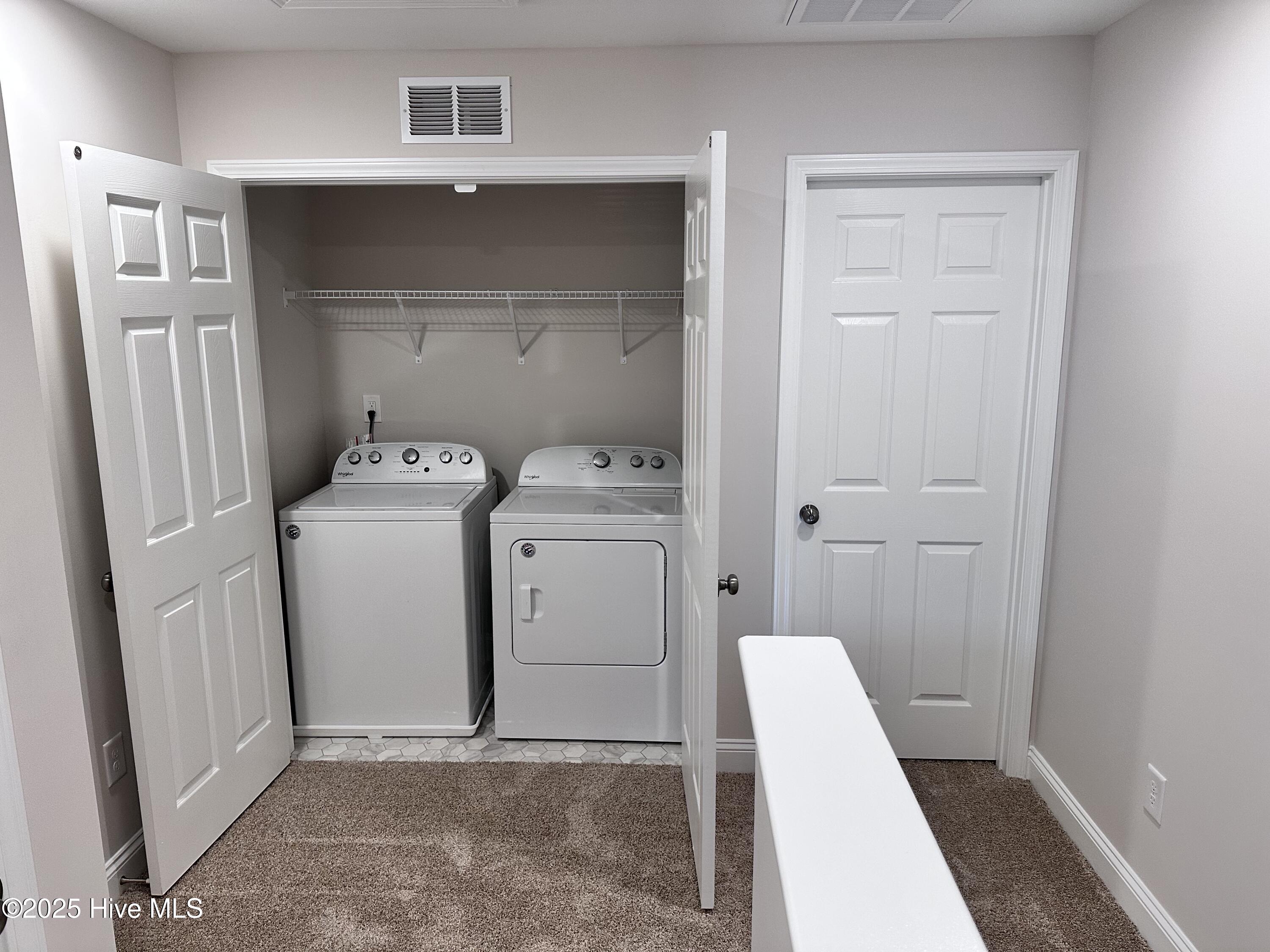 100536522 | Photo 14