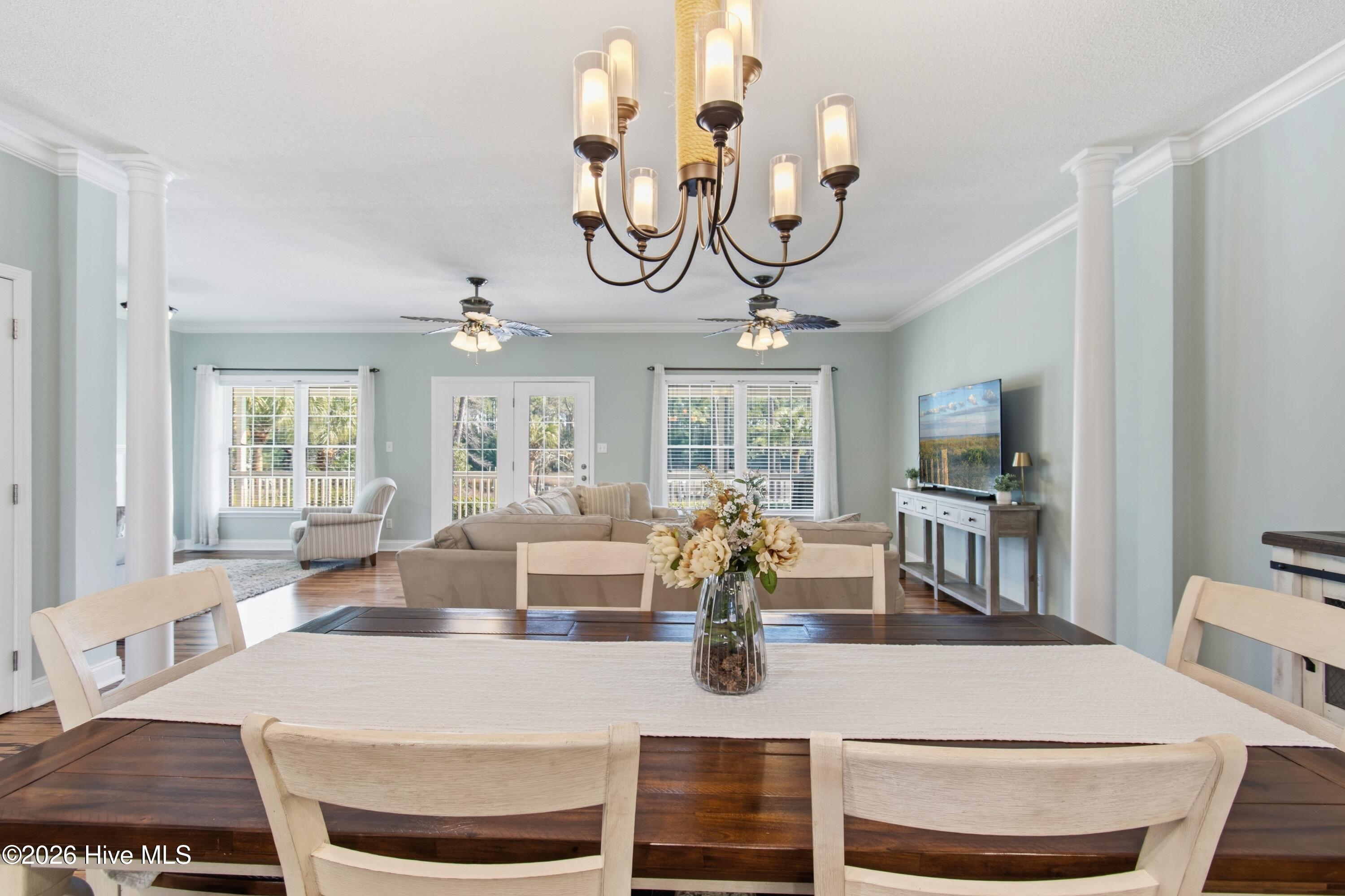 100556655 | Photo 27