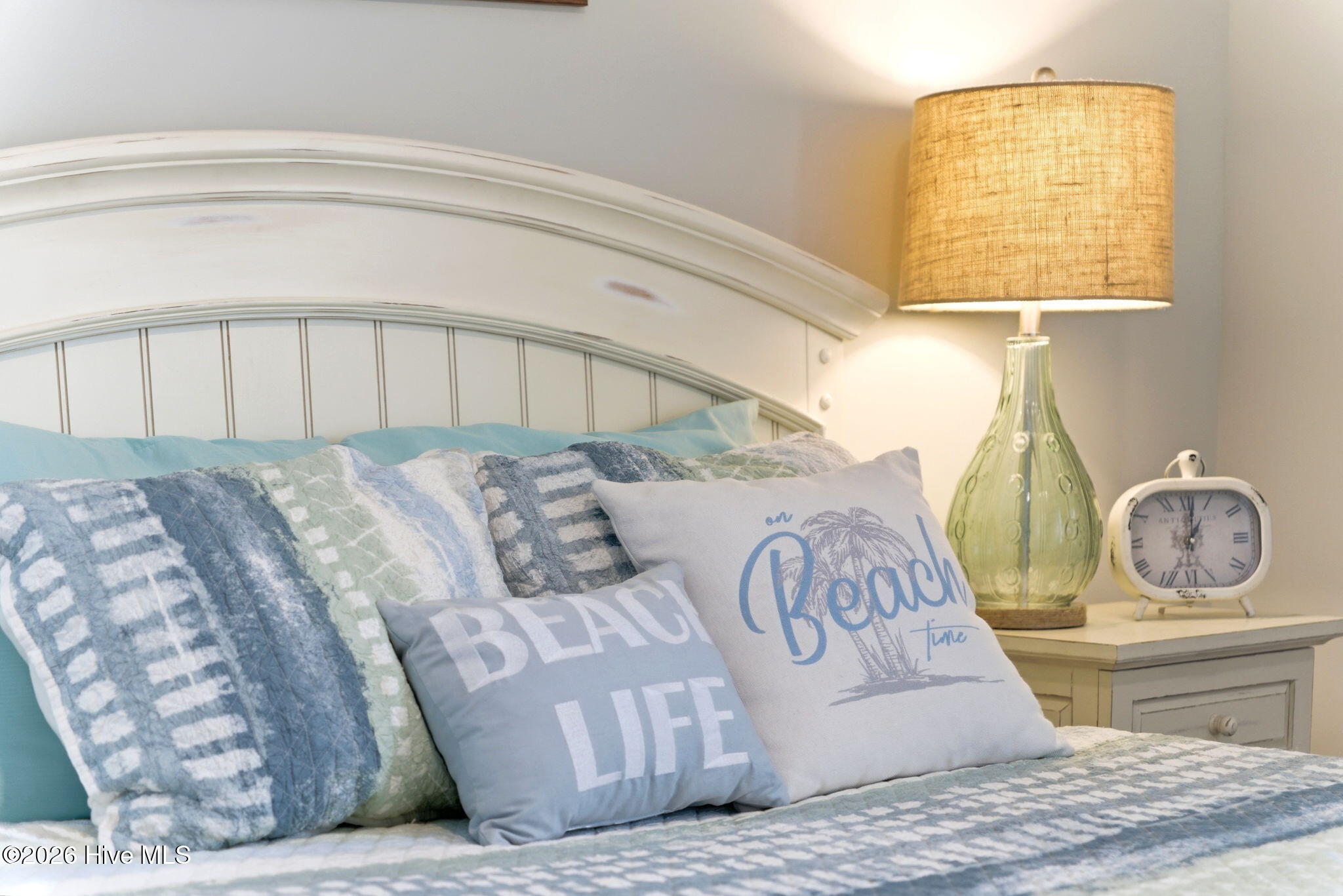 100562924 | Photo 15