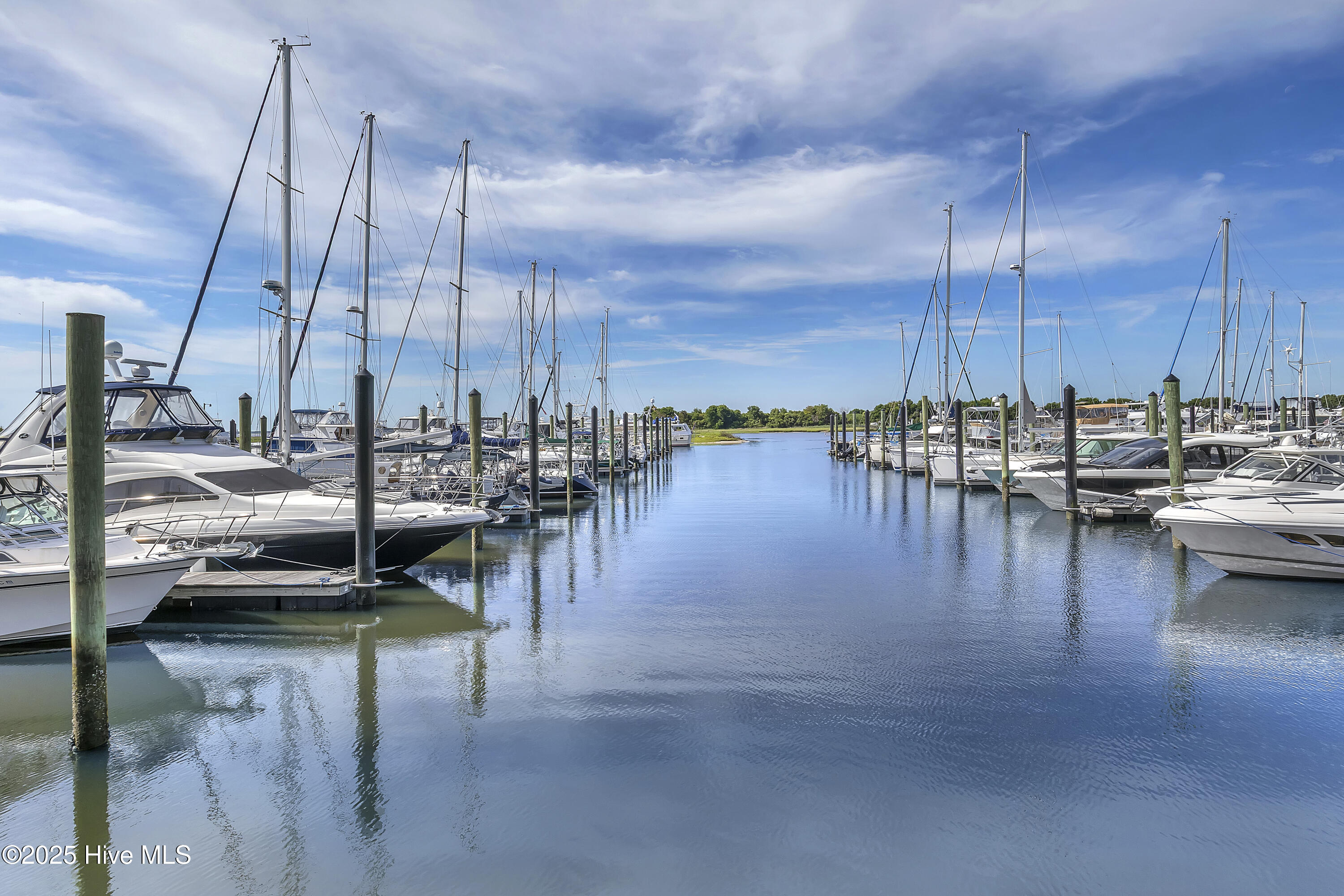 100544950 | Photo 26