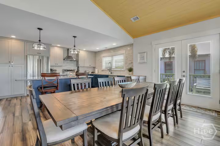14 17th Street, Tybee Island, GA 31328 Listing Photo  6