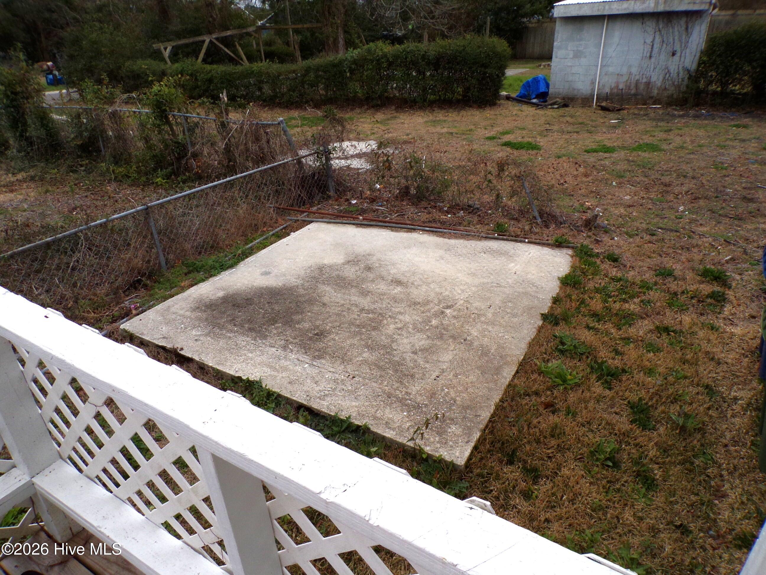 100558071 | Photo 14