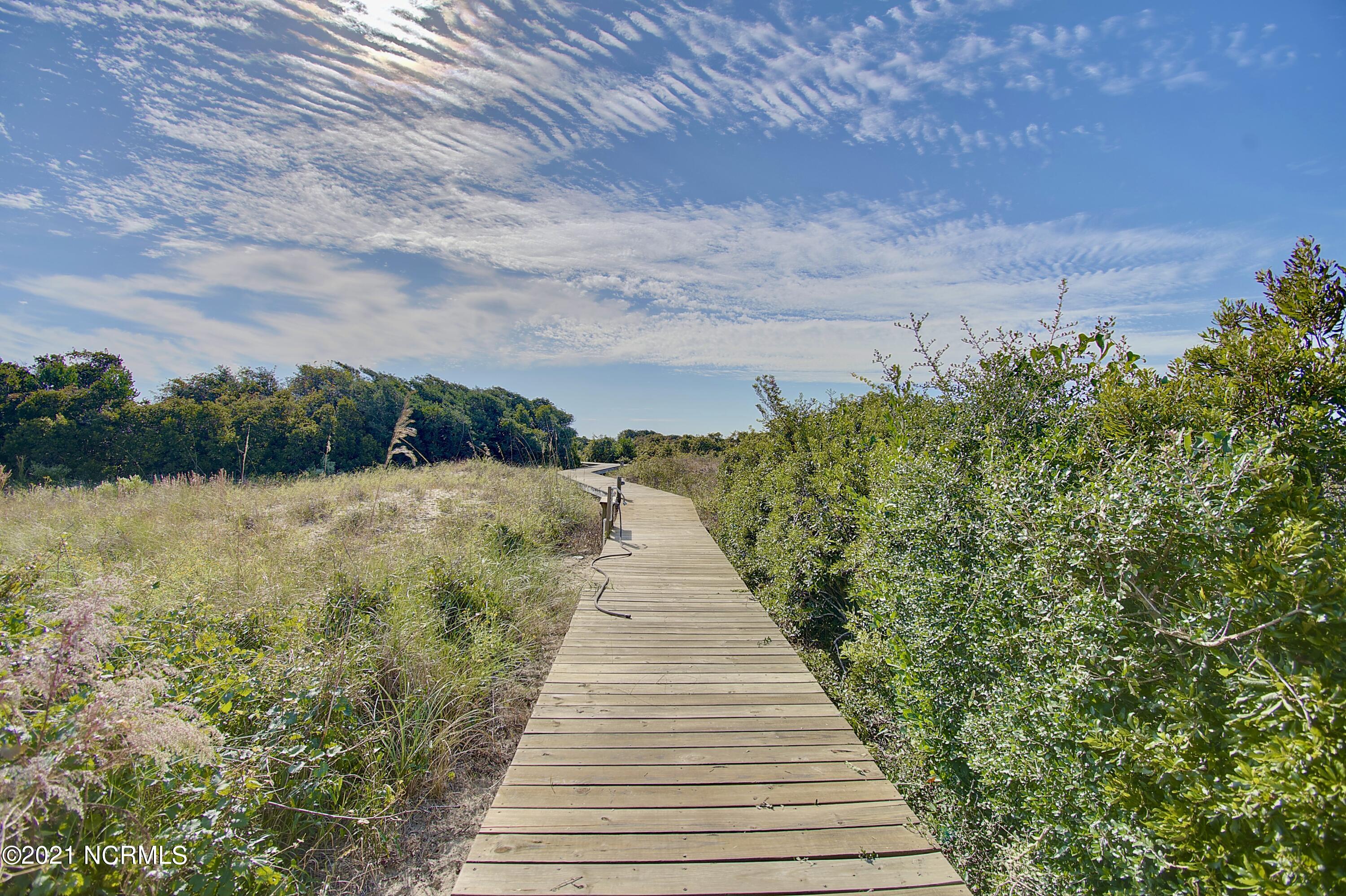 100536702 | Photo 27