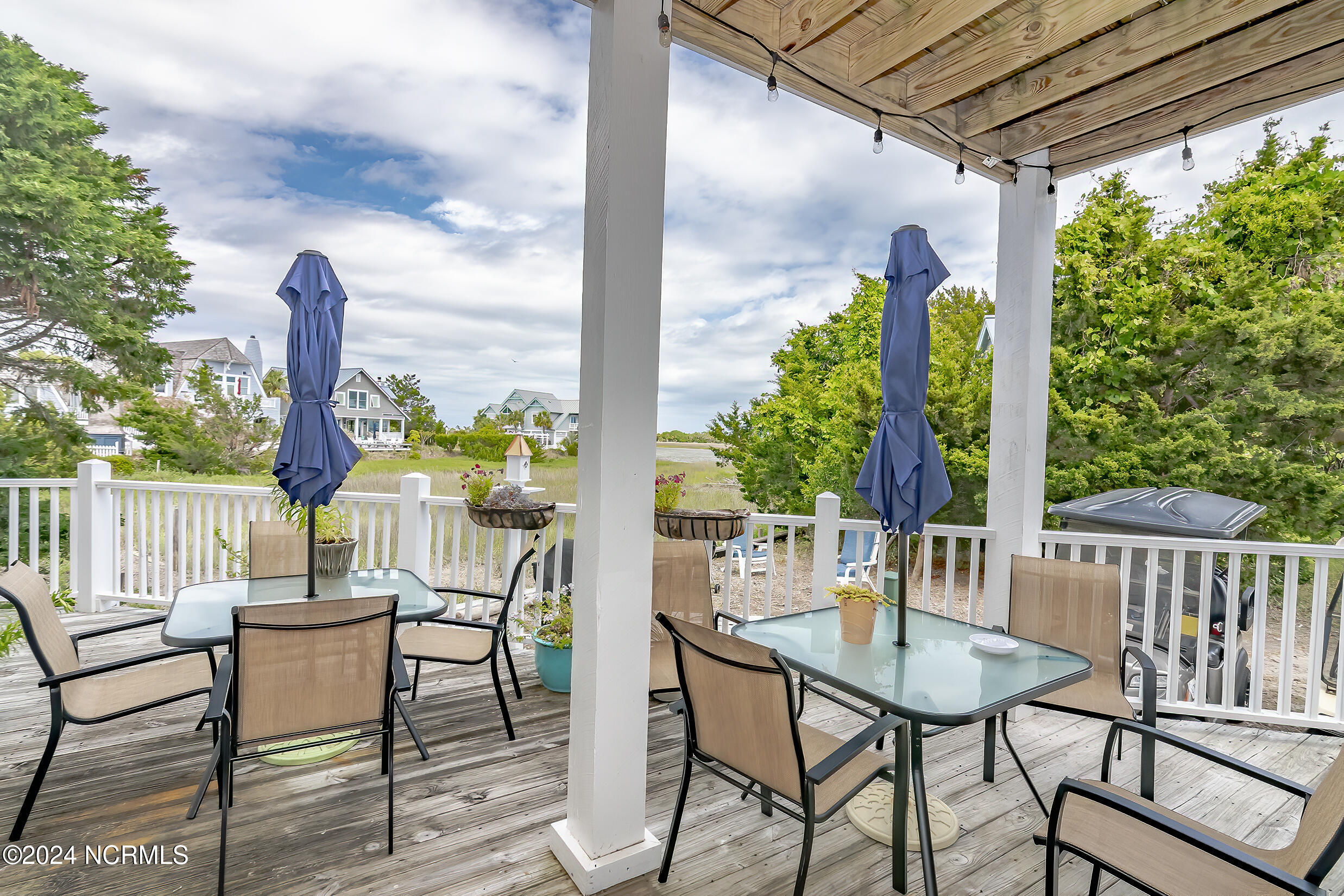 100473455 | Photo 29