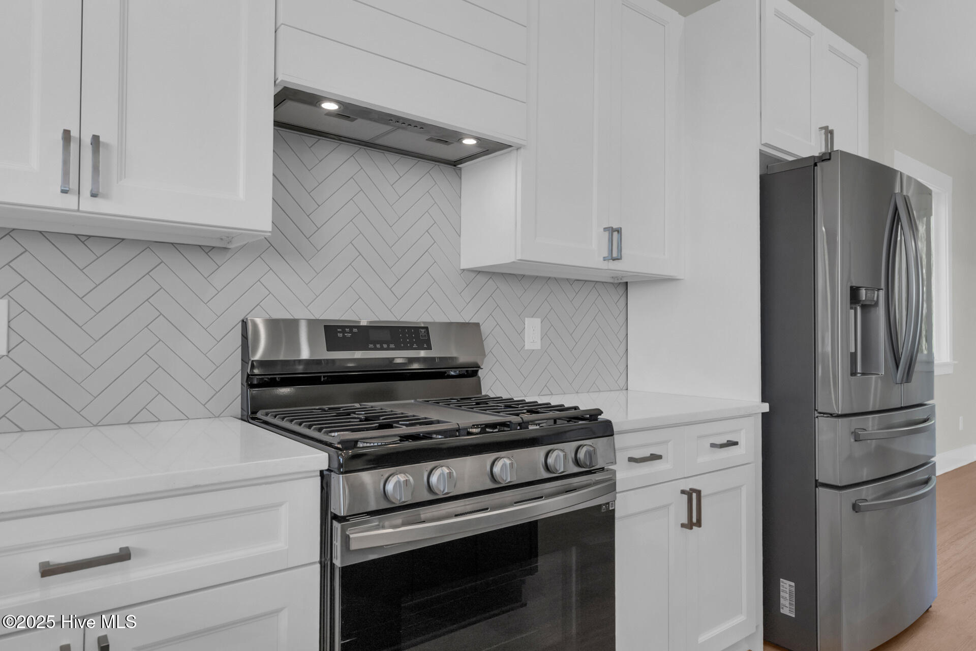 100539388 | Photo 21