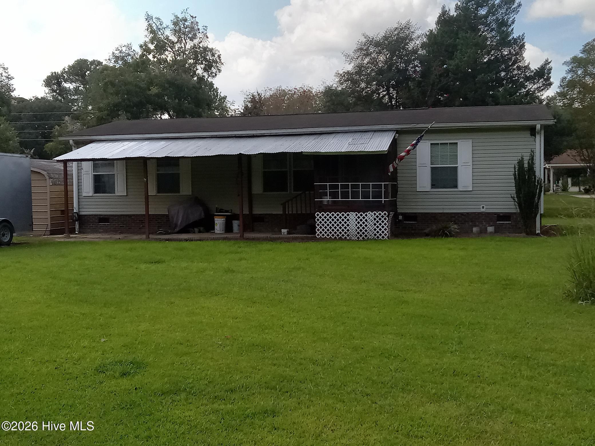 2163 Lake Butler Lane NW — listing photograph 1