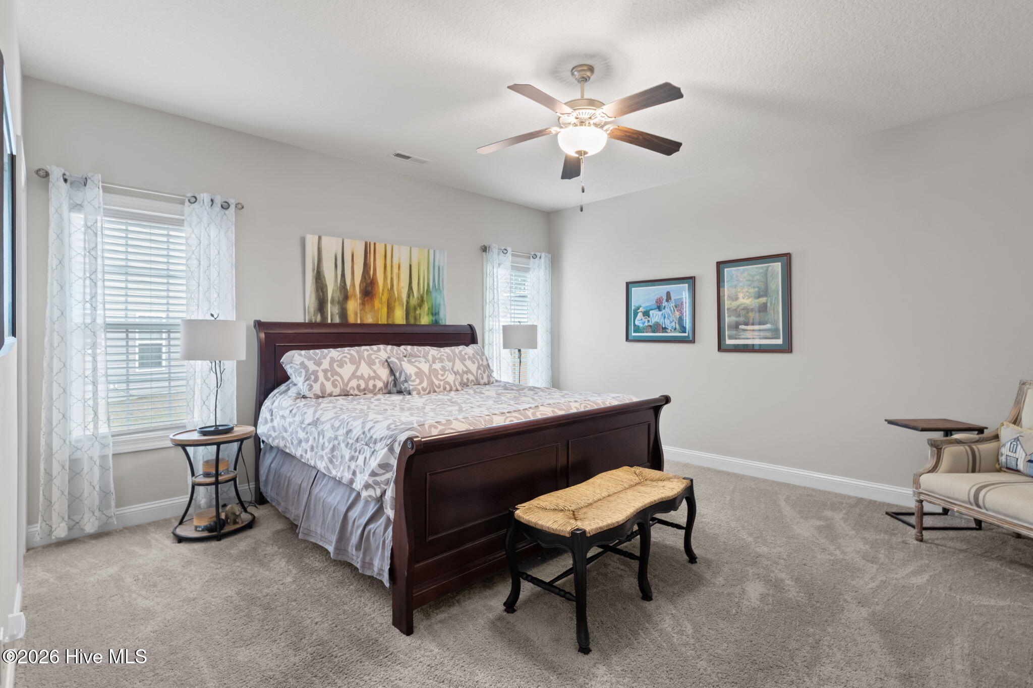 100560055 | Photo 22