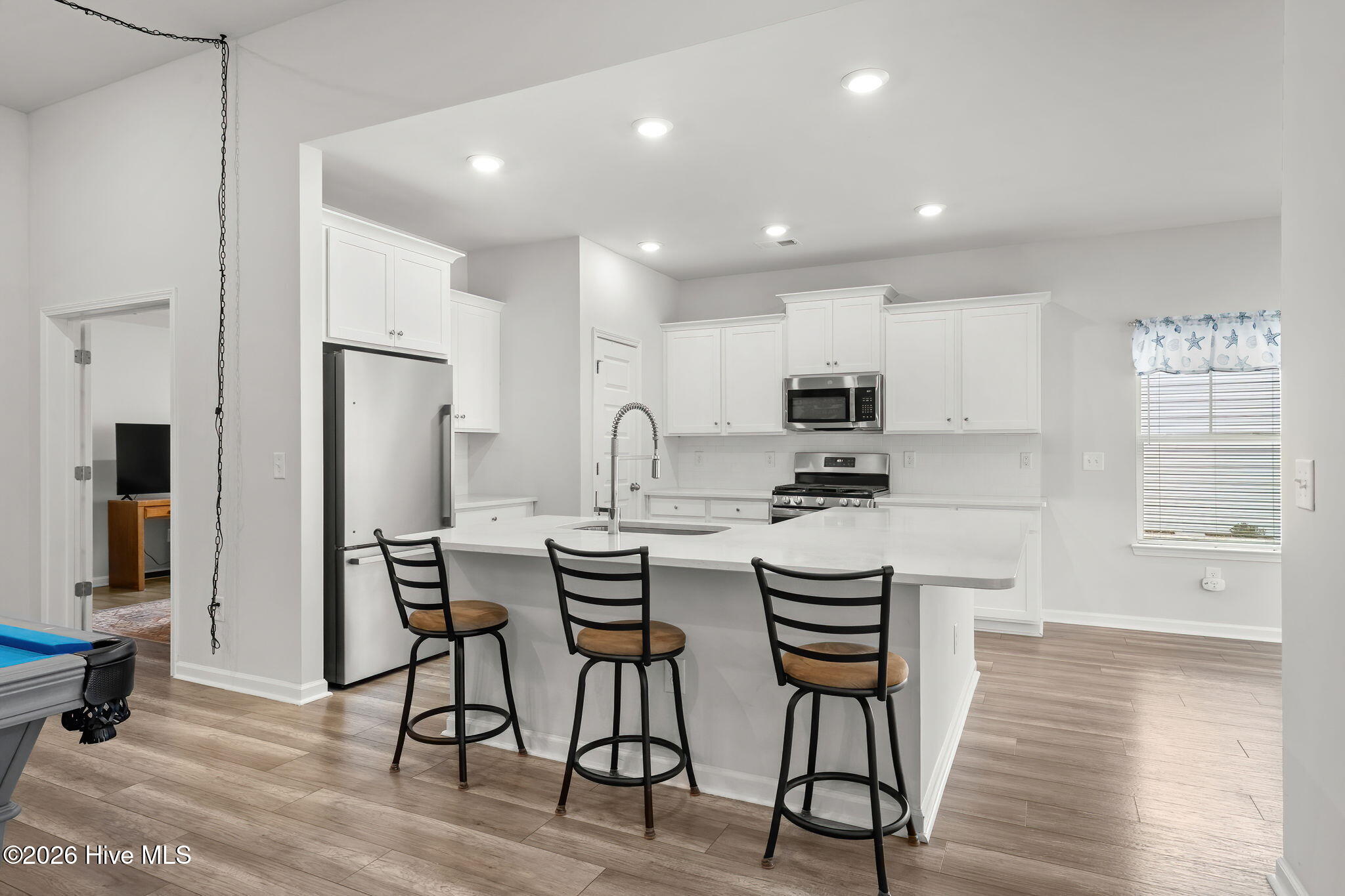 100557822 | Photo 17