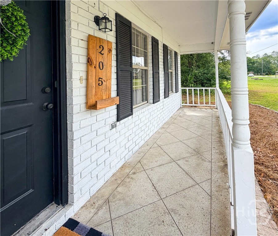 2nd image of 205 Pamela Dr, Allenhurst, GA 31301 | MLS# SA361559