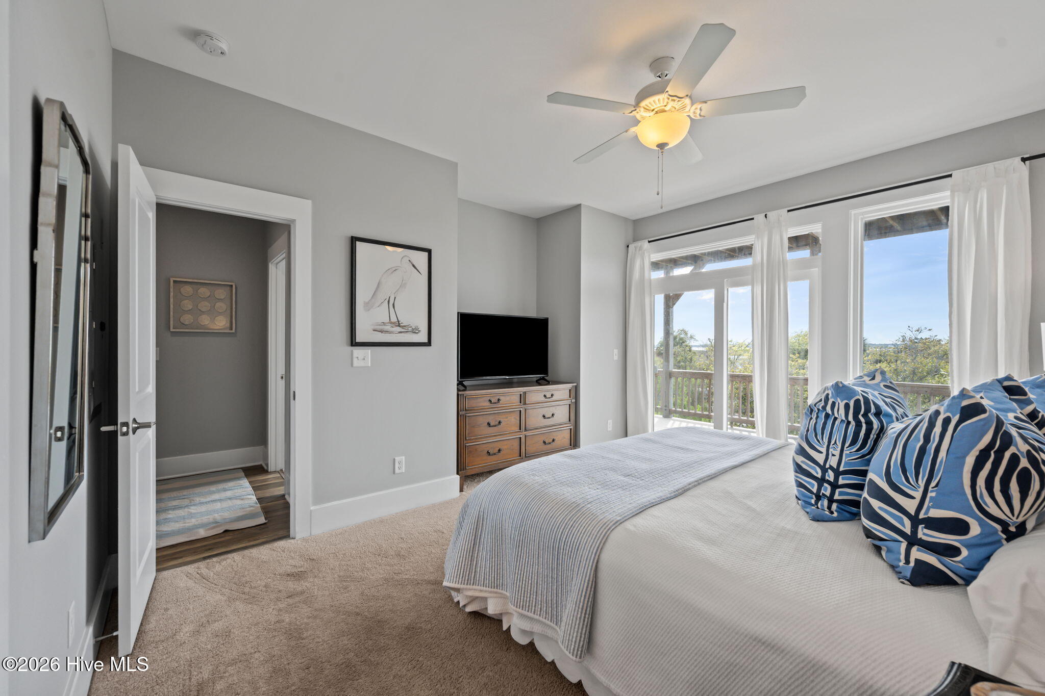 331 Oceanaire Lane, Surf City, NC, 28445