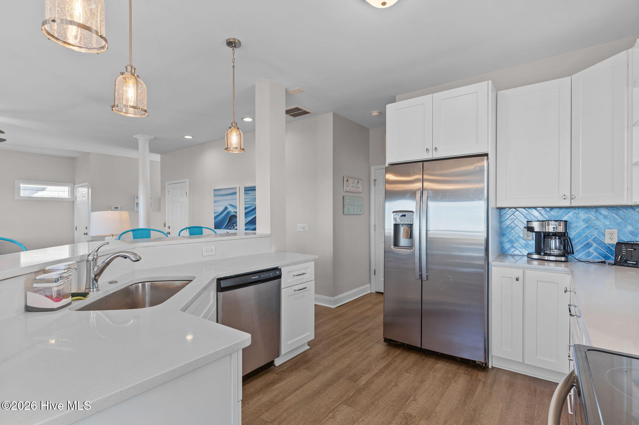 100554920 | Photo 20