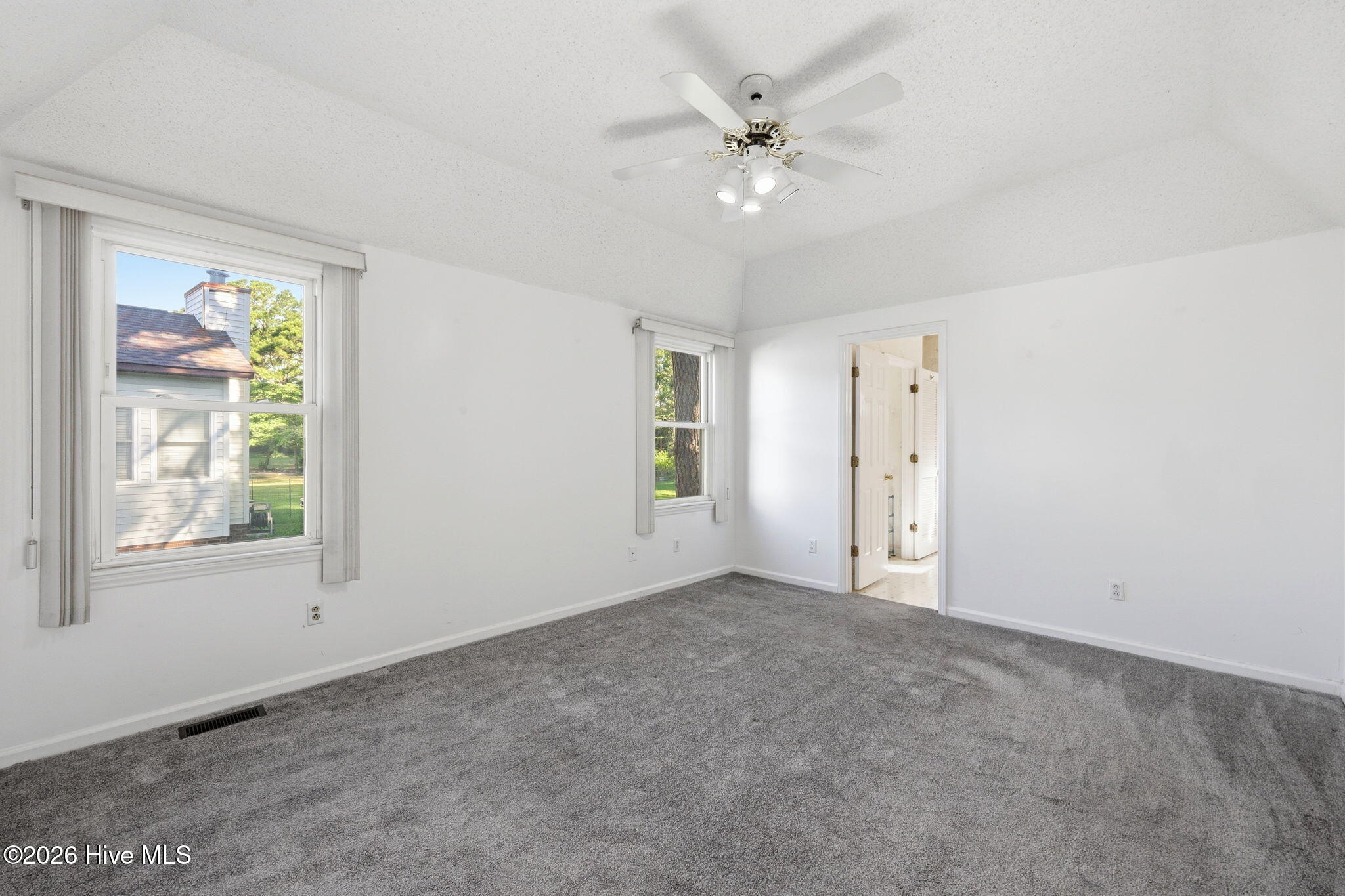 6013 Pelican Drive,New Bern